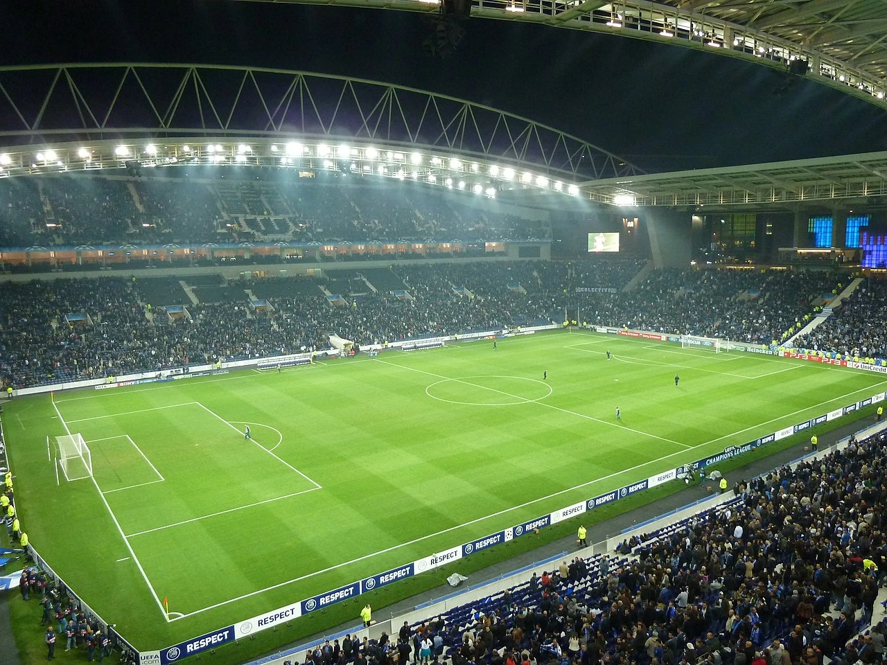 Interior view of Estádio do Dragão, FC Porto’s home stadium, during a football match at night