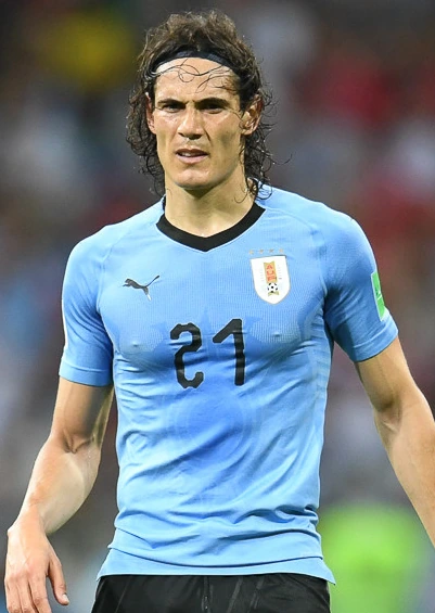 Edinson Cavani in Uruguay national team kit