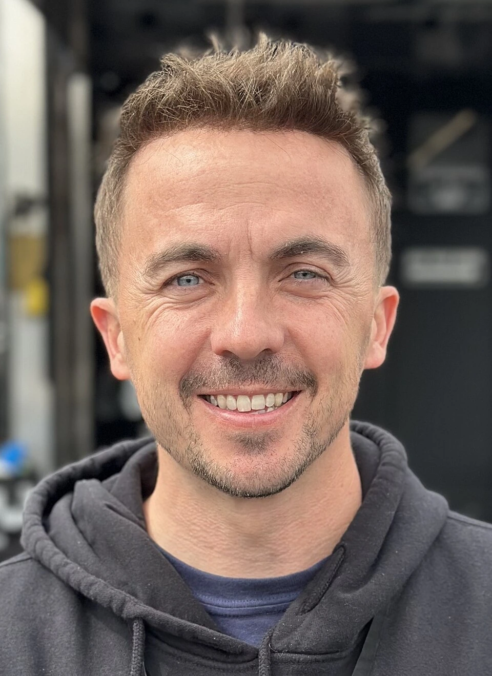 Net Worth of Frankie Muniz: Estimate, Sources, and How It’s Figured