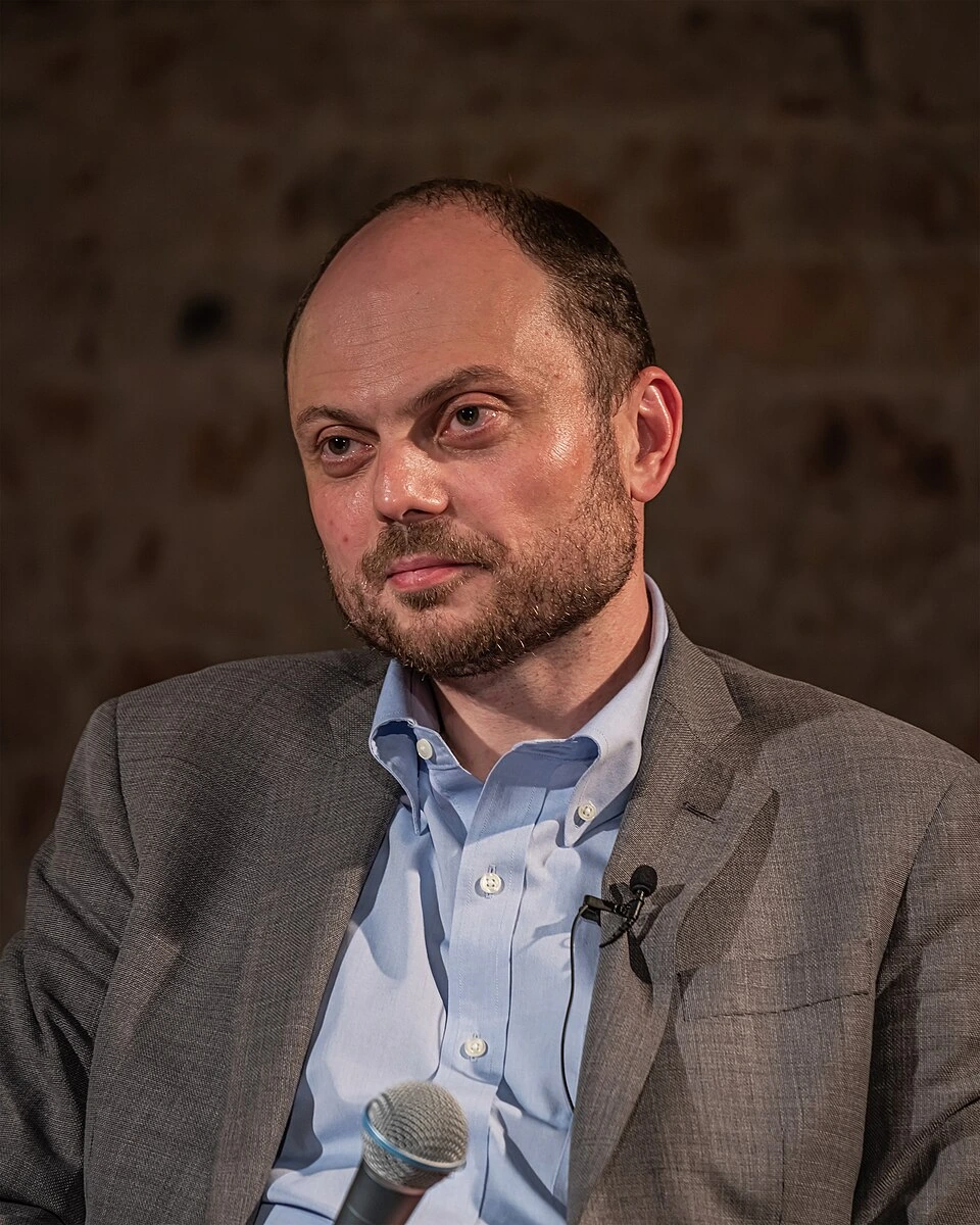 vladimir kara murza net worth