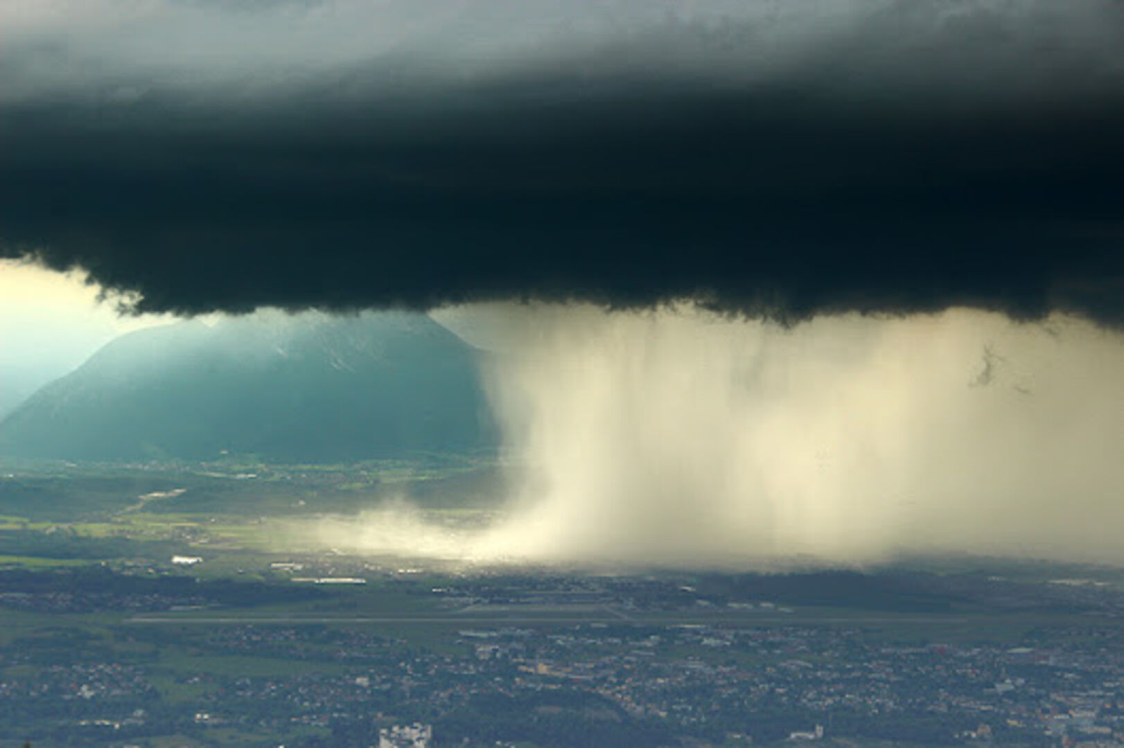 Superzelle über Salzburg