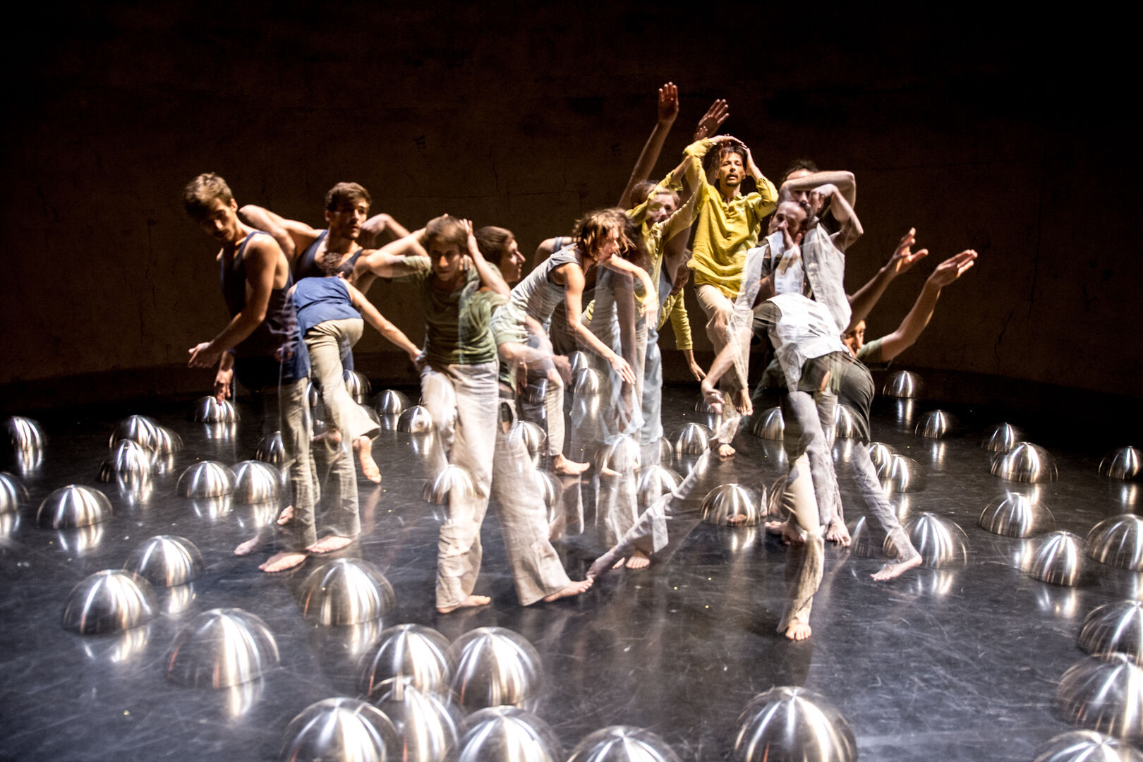 35 Tanz- und Performancestücke stehen auf dem Programm