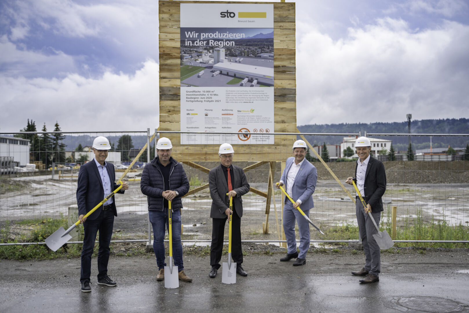 Nachhaltig und regional: Baubeginn für neue Sto-Produktionsanlage in Villach