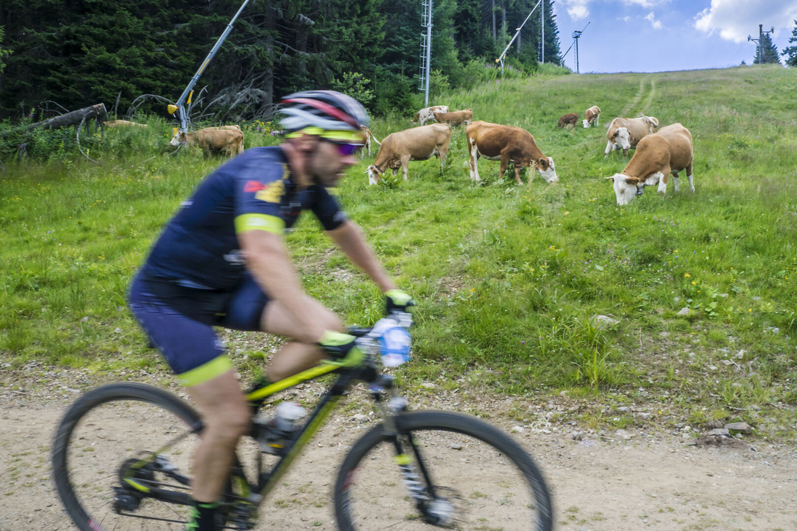 Die Eroberung der Bergwelt mit Zweirädern birgt Gefahren