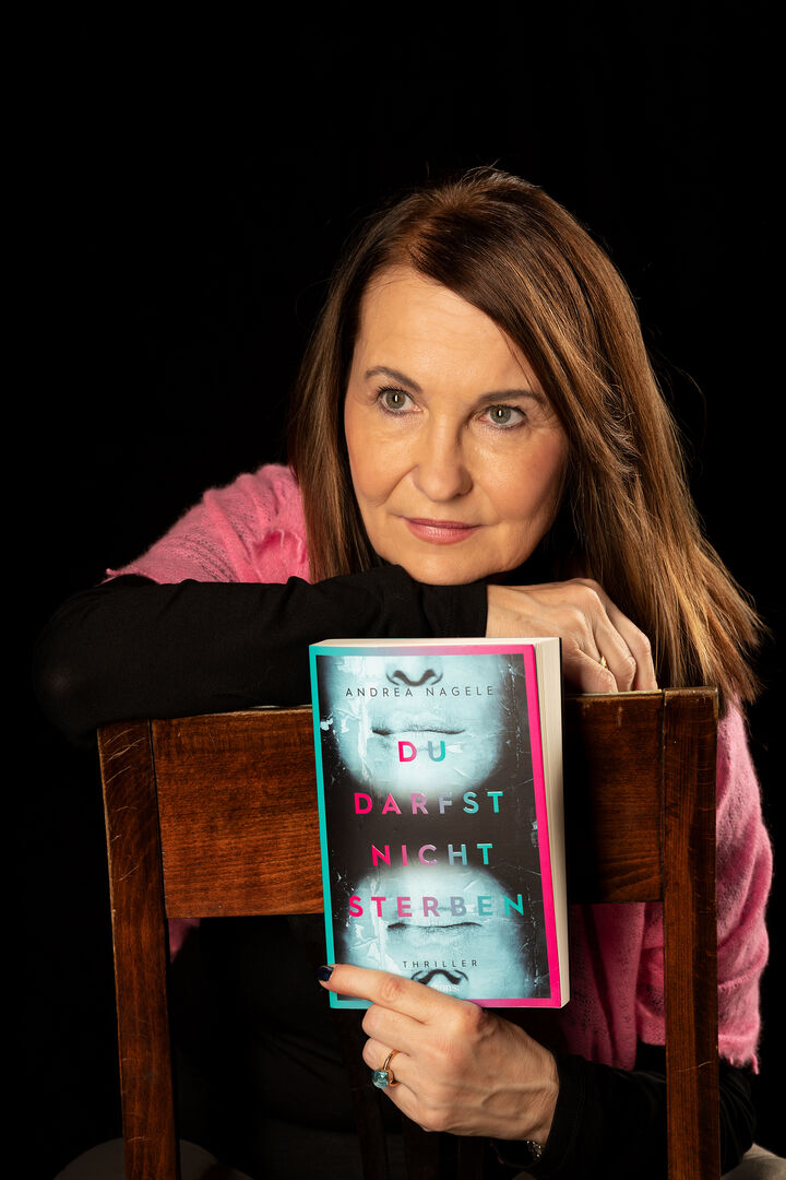 Die Kärntner Bestsellerautorin Andrea Nagele | Credit: Barbara Essl