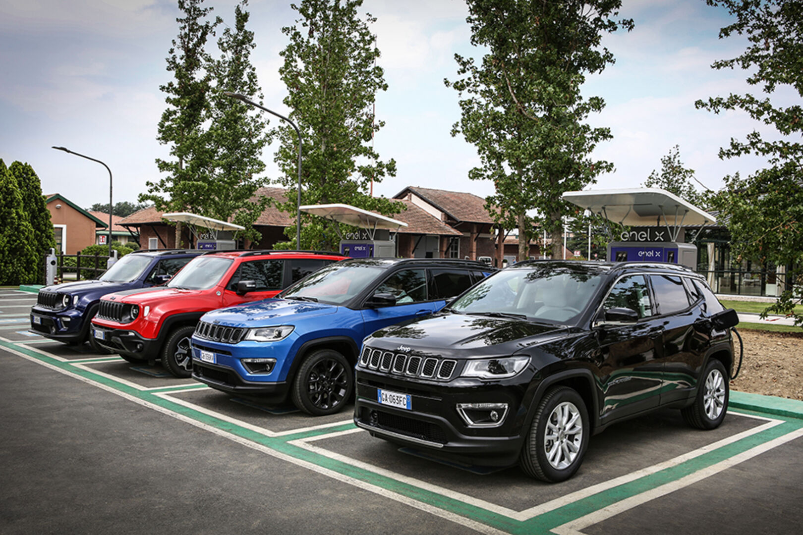 Jeep Renegade 4xe und Compass 4xe