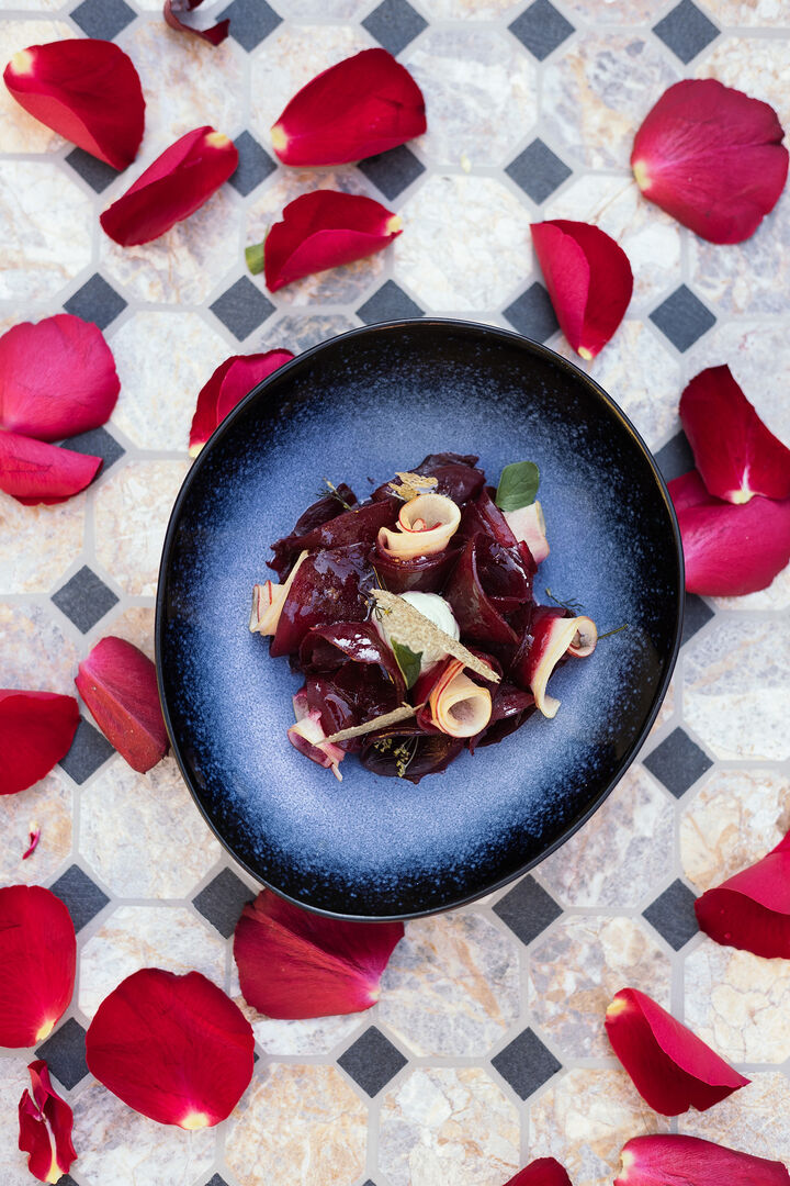 Salatkreation in Viktorias Home