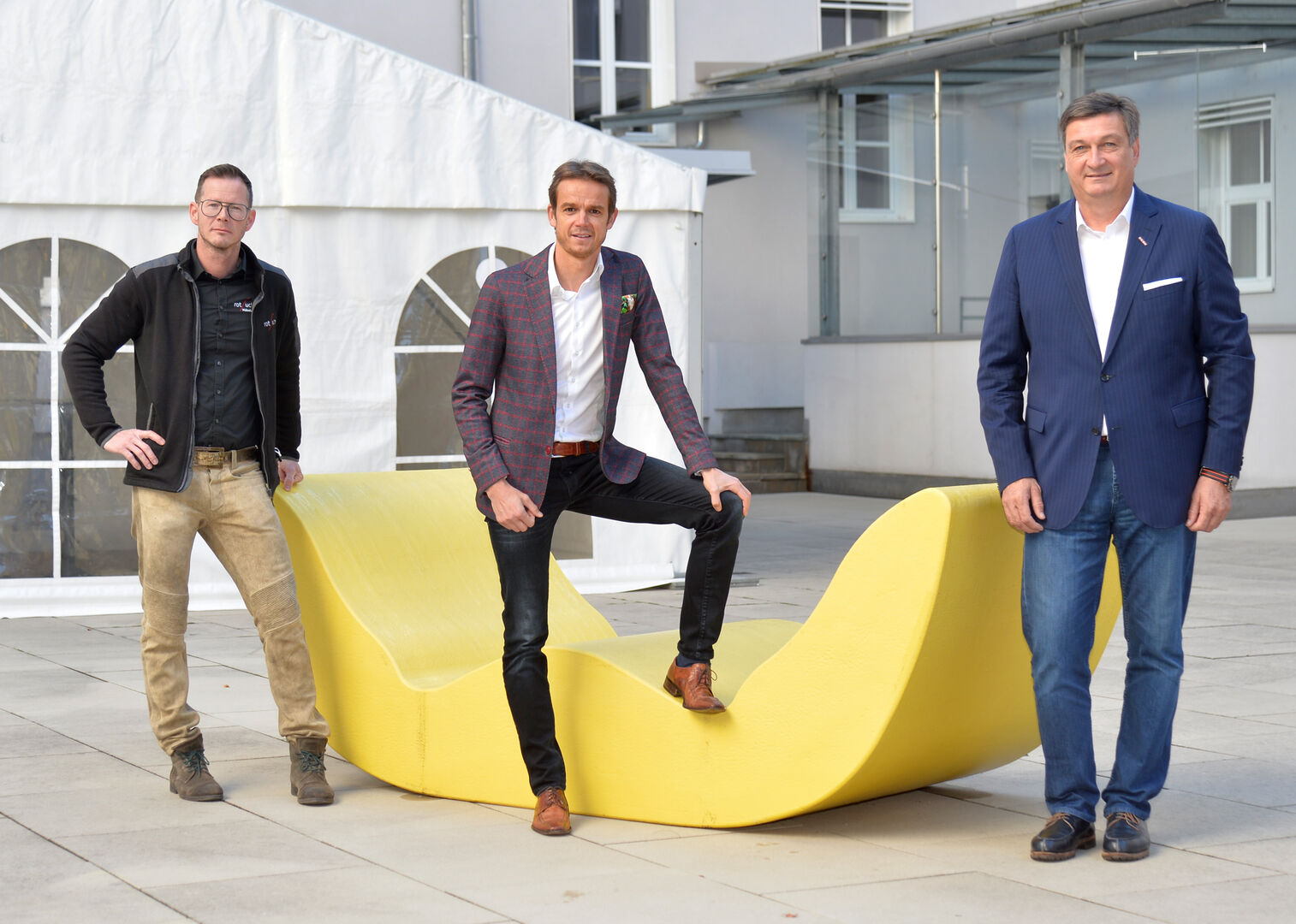 Schulterschluss für Eventbrnache | Credit: WKK/Studiohorst