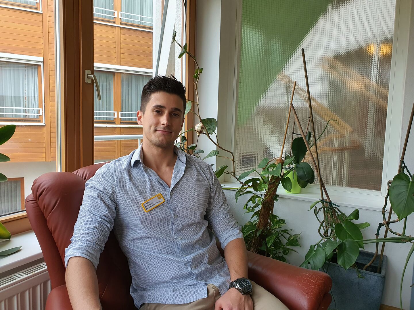 Elveidin Buljubasic im Gespräch | Credit: Weekend Magazin