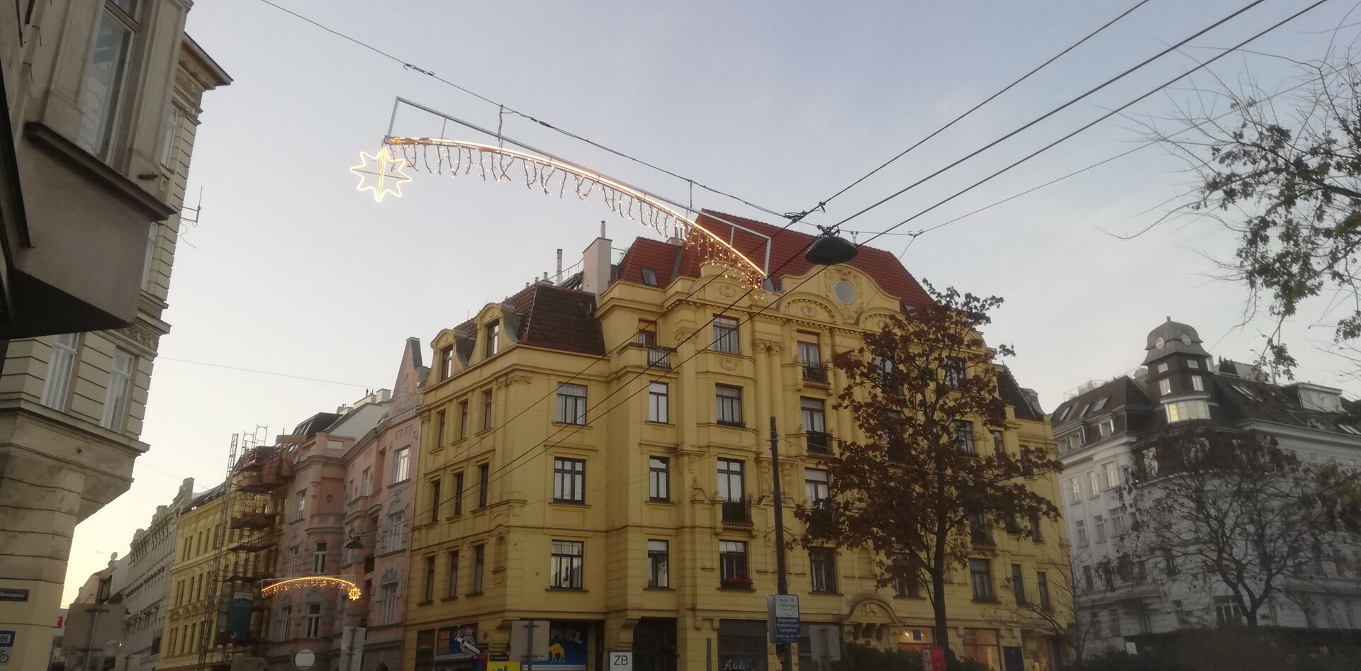 Weihnachtsbeleuchtung in Währing