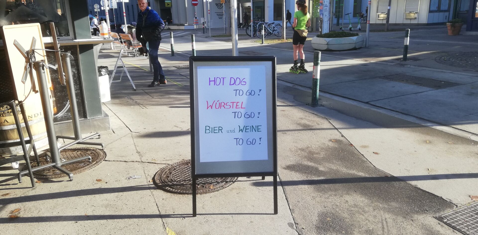 Schild am Rochusmarkt