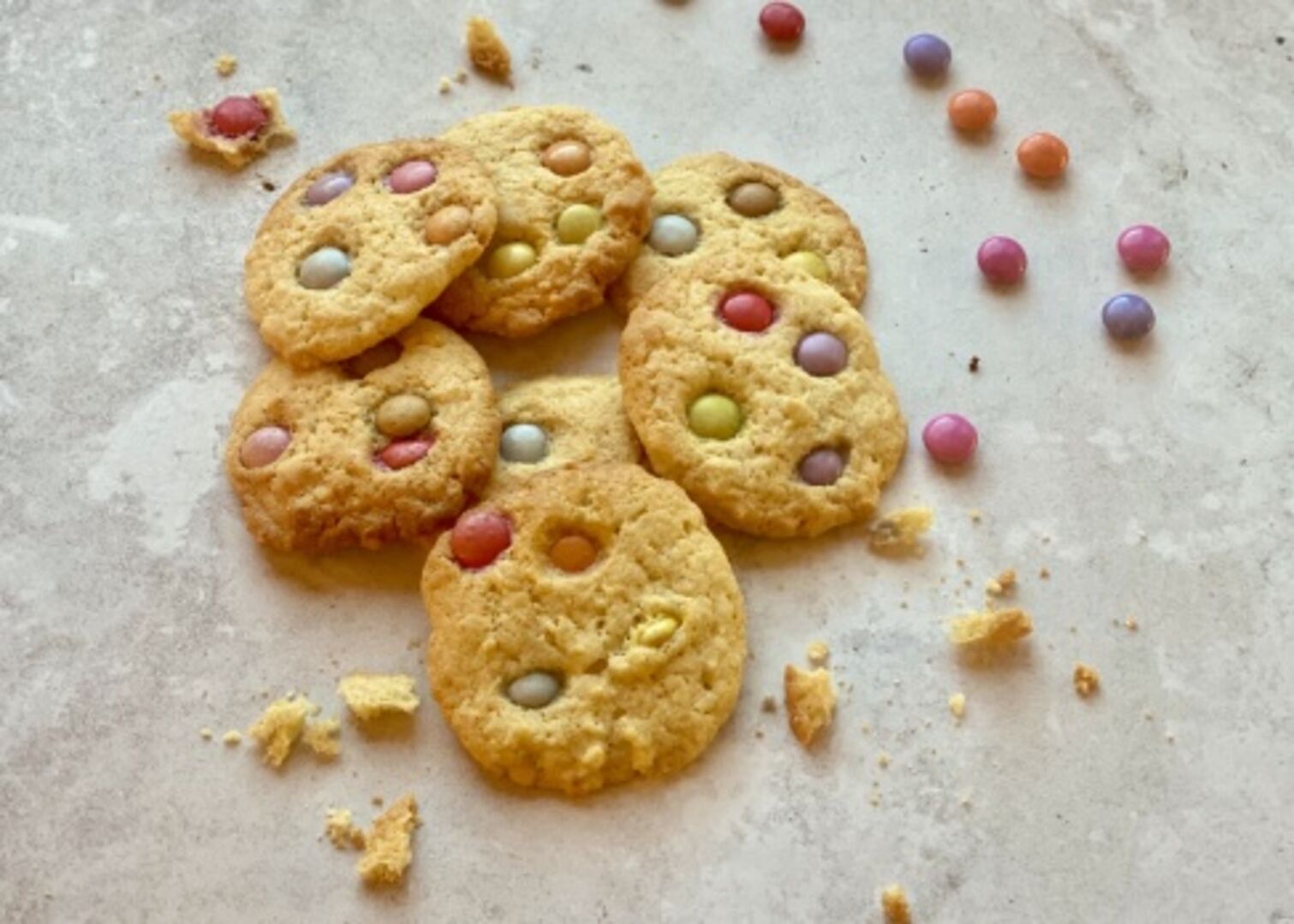Bunte Cookies Backen mit Christina |Credit: www.backenmitchristina.at