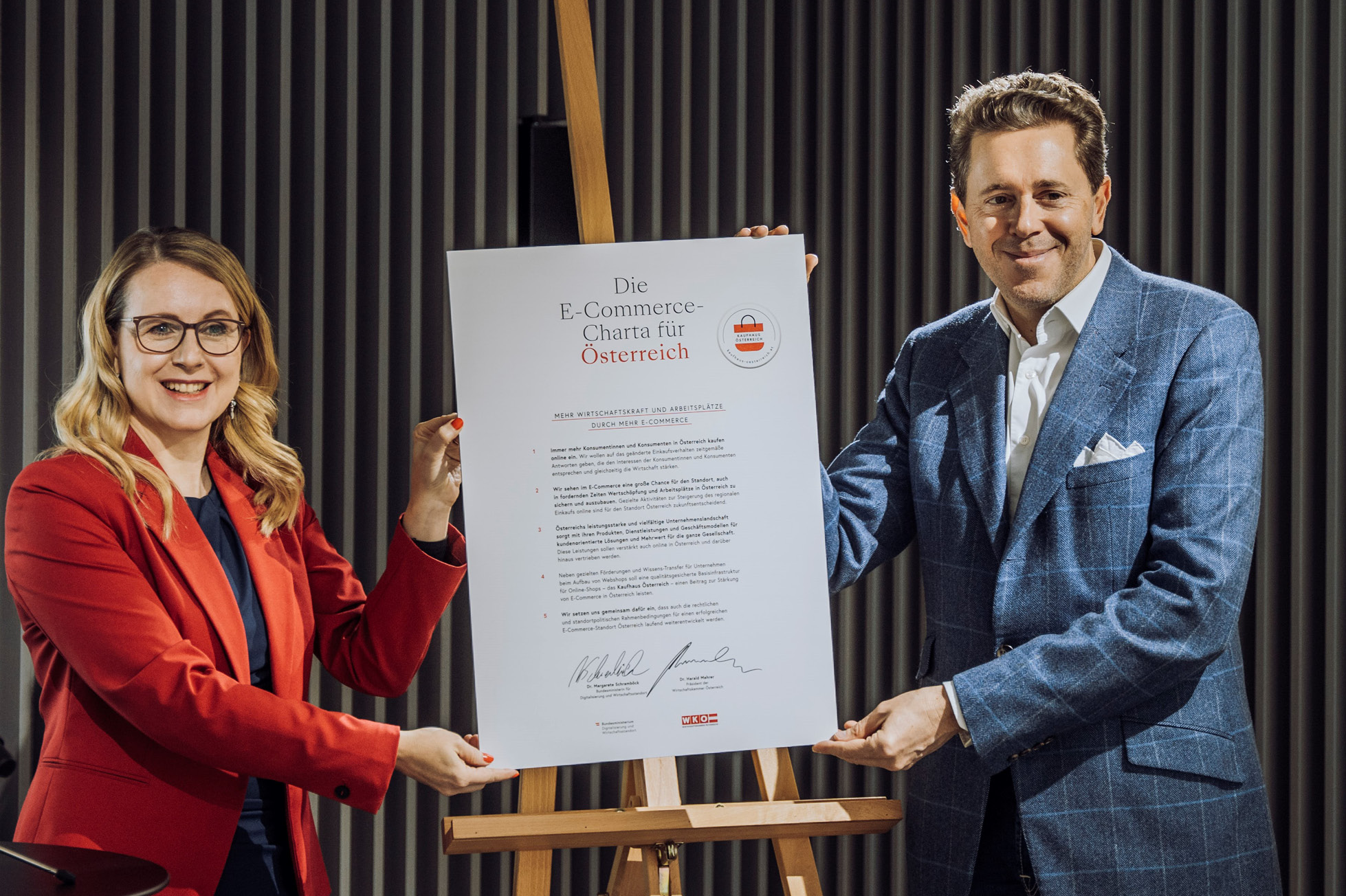 Bundesministerin Margarete Schramböck und WKÖ-Präsident Harald Mahrer