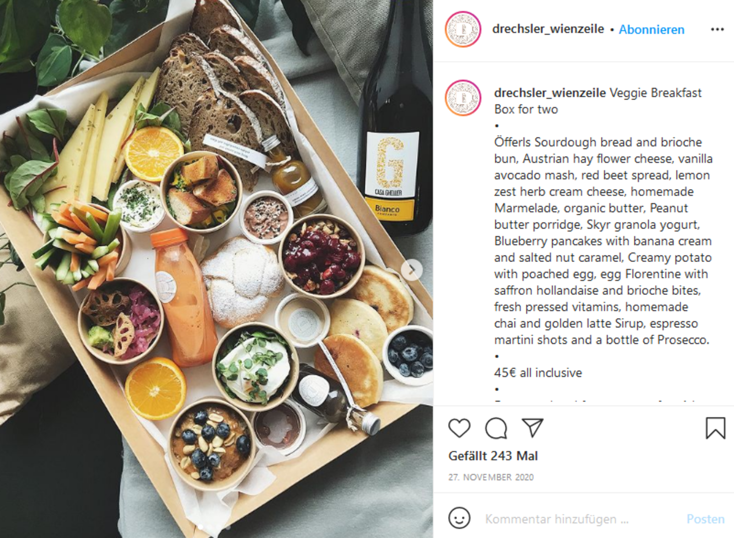 Instagram Post des Cafe Drechsler, Tablet mit Speisen von oben