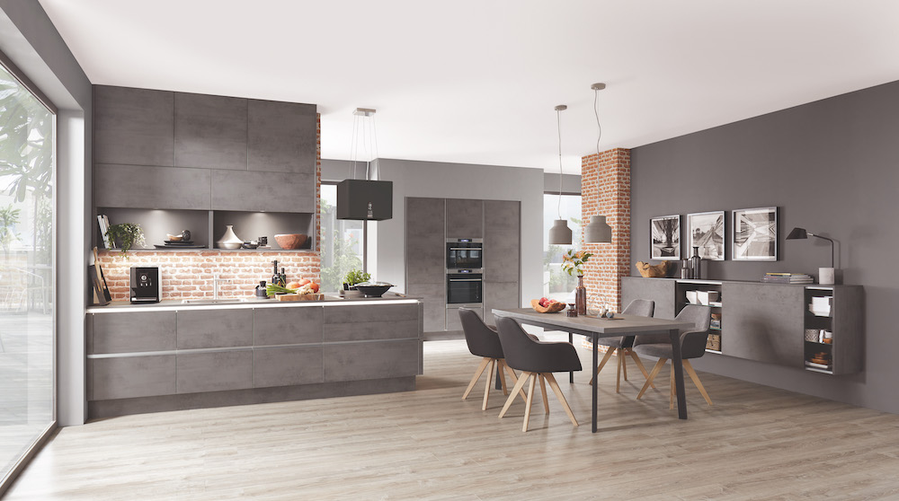 Küche mit kleinen Fliesen | Credit: XXXLutz