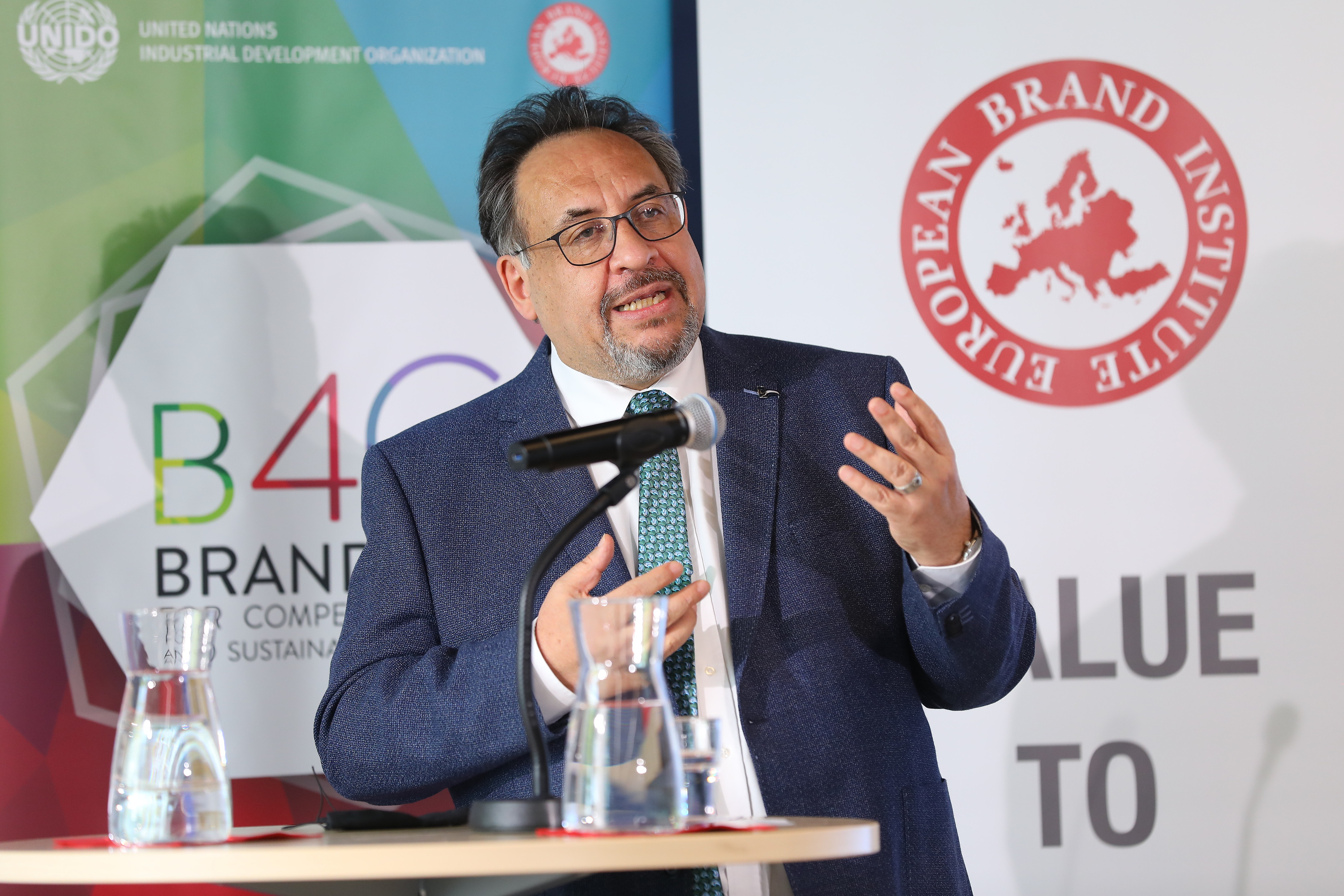 Bernardo Calzadilla-Sarmiento