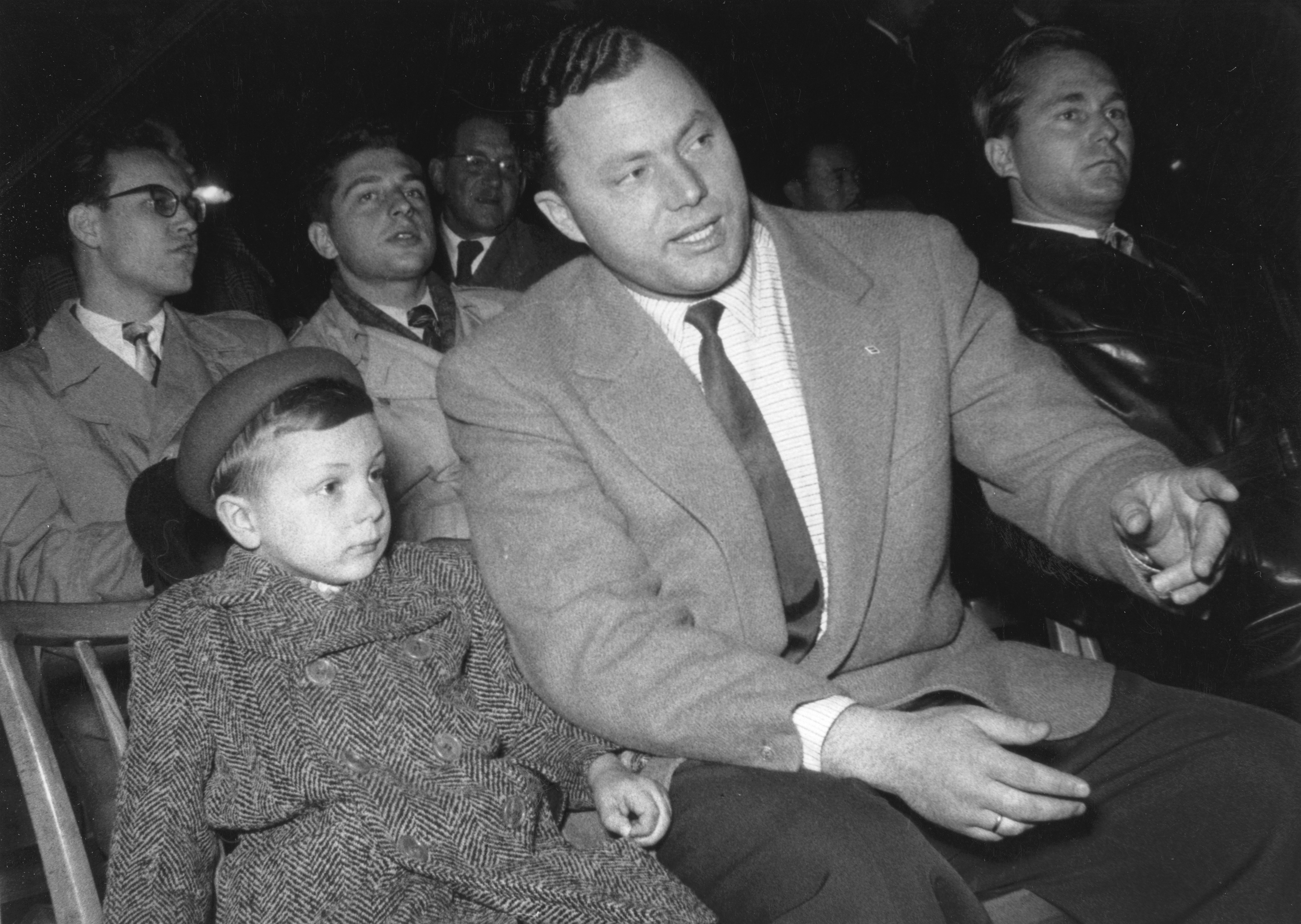 Edi Finger jun. mit Vater Edi Finger sen. | Credit: Votava / Imagno / picturedesk.com