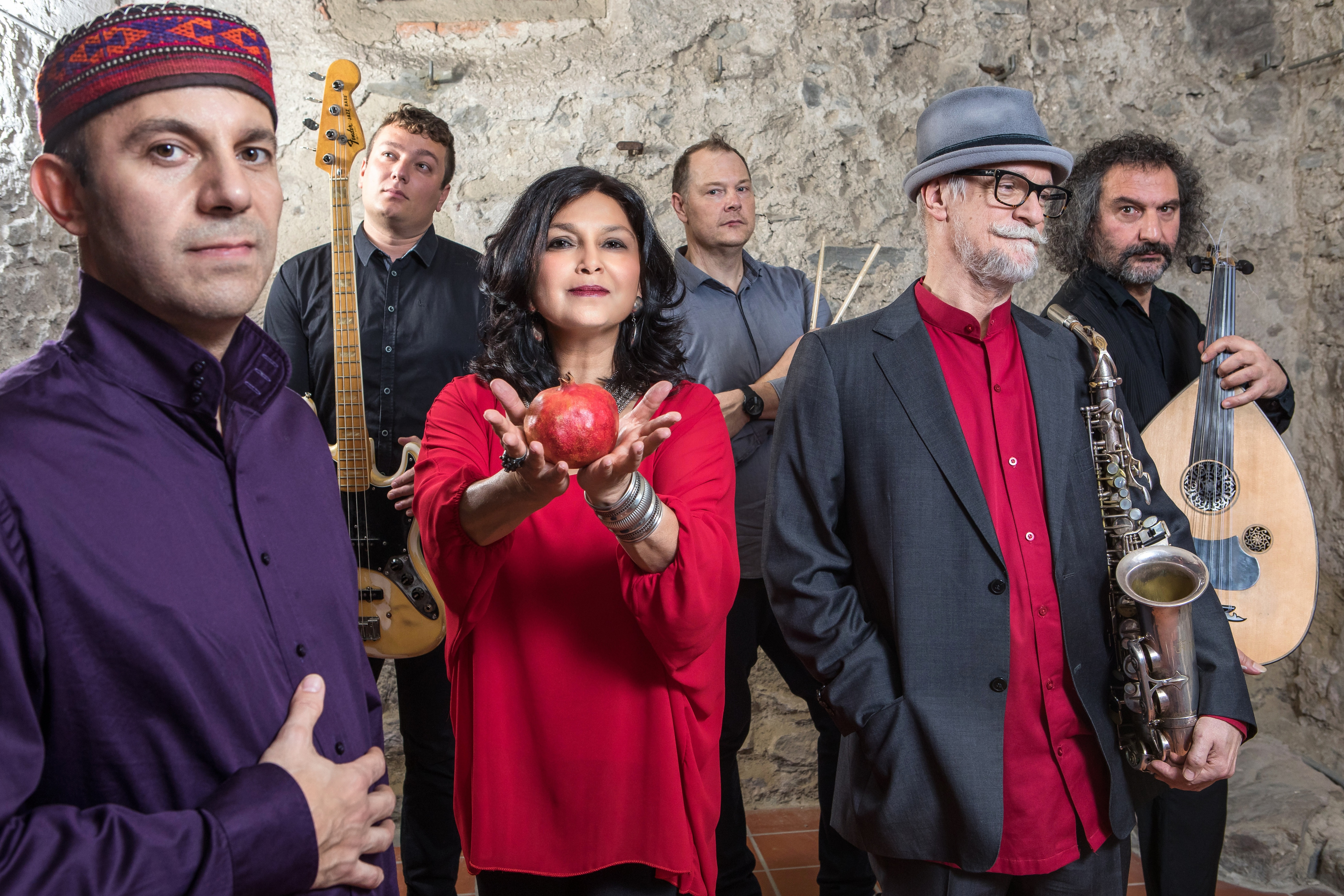 Band Armenian Spirit mit Instrumenten