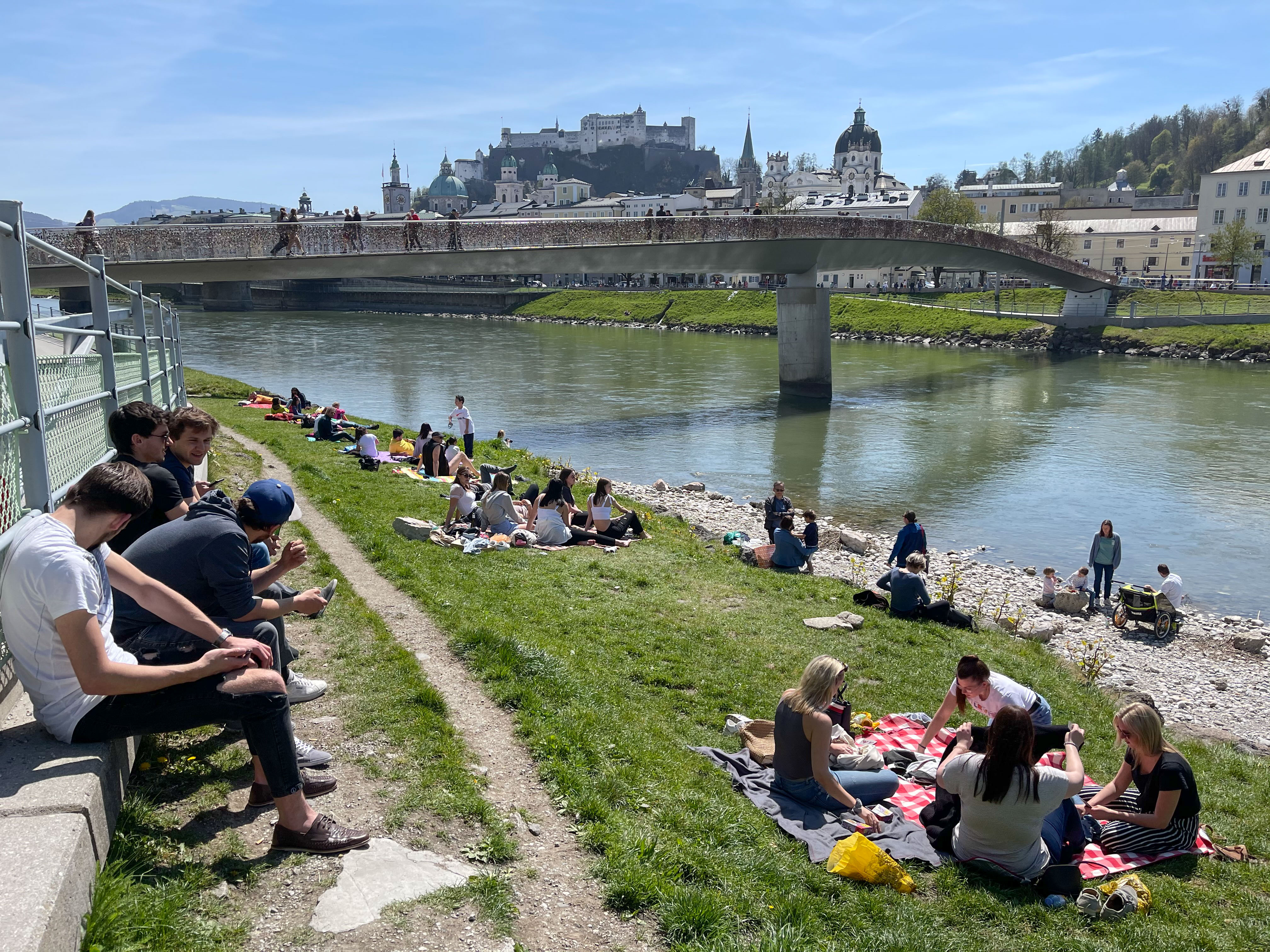 Salzachufer | Credit: www.neumayr.cc