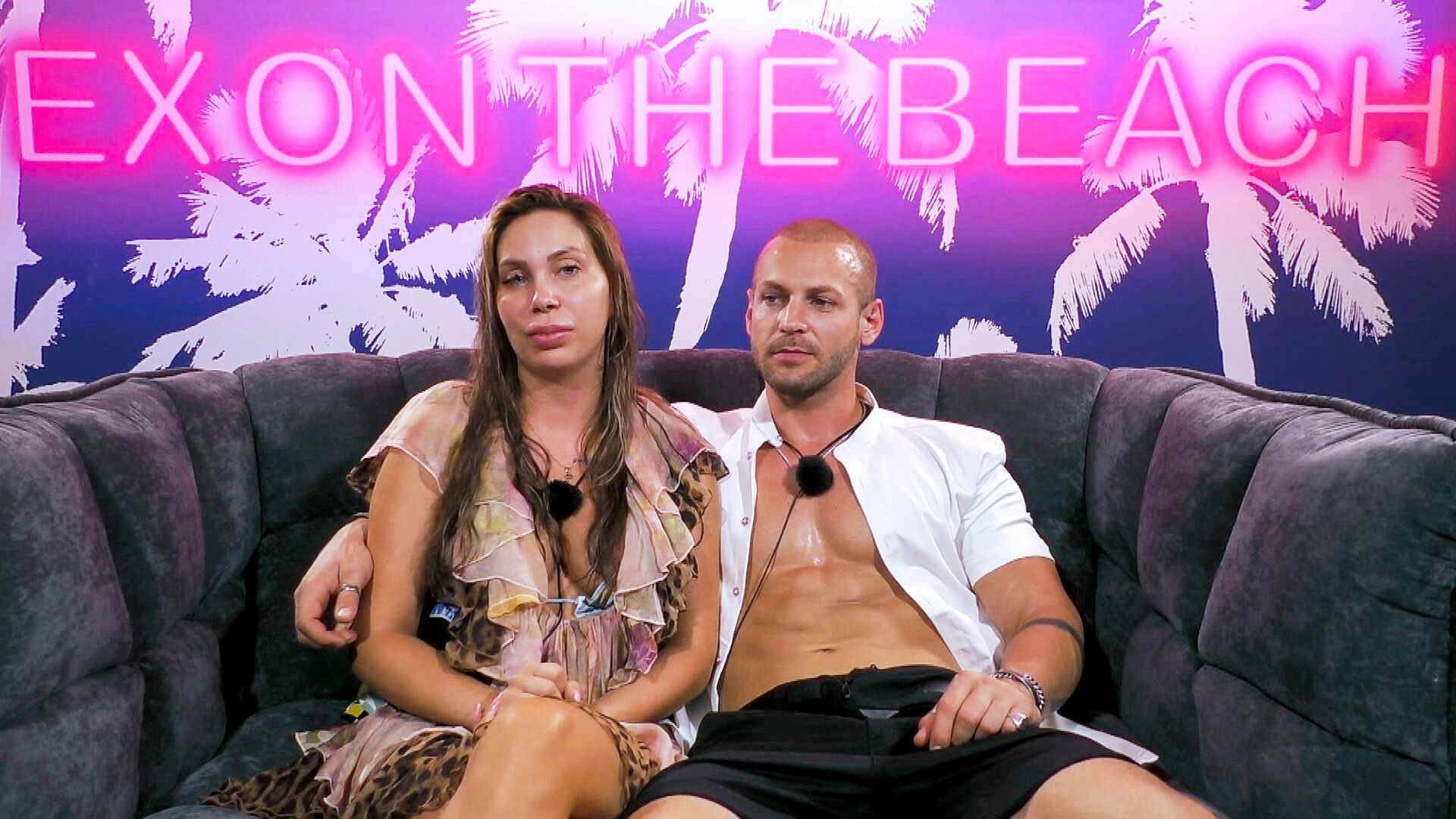 Tara bei Ex on the Beach