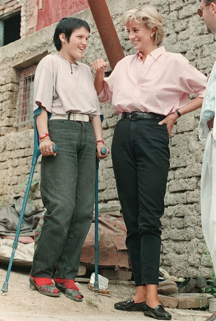 Lady Diana bei einem Besuch