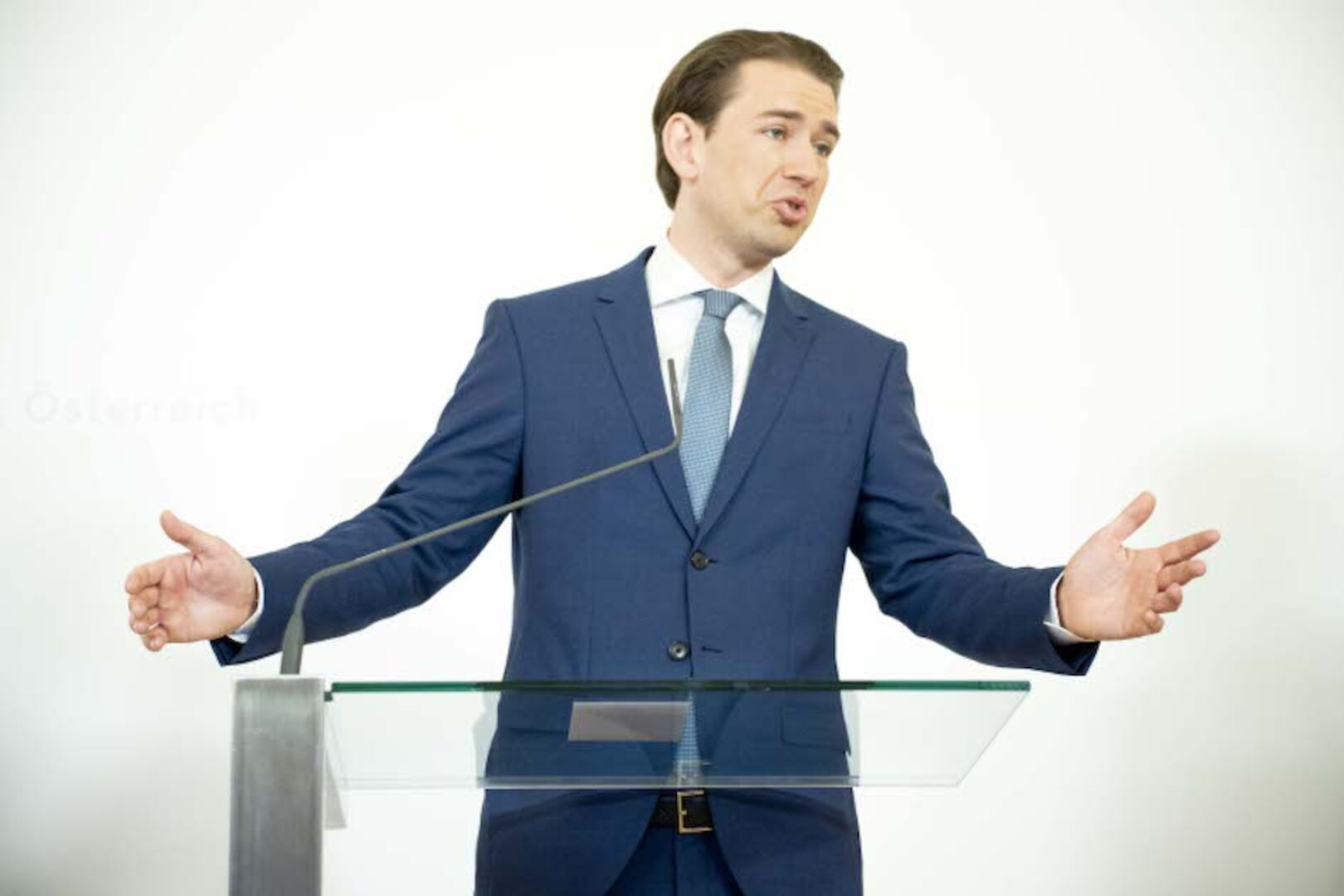 Sebastian Kurz bei einer Pressekonferenz