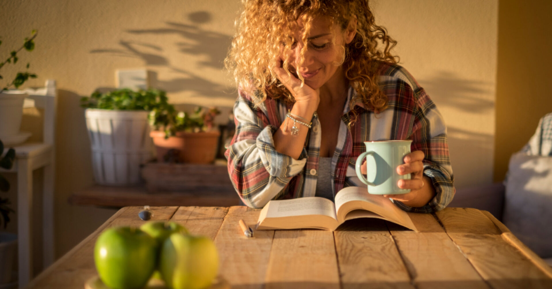 Schullektüre, die Lust auf Lesen macht - es gibt sie! | Credit: iStock.com/simonapilolla