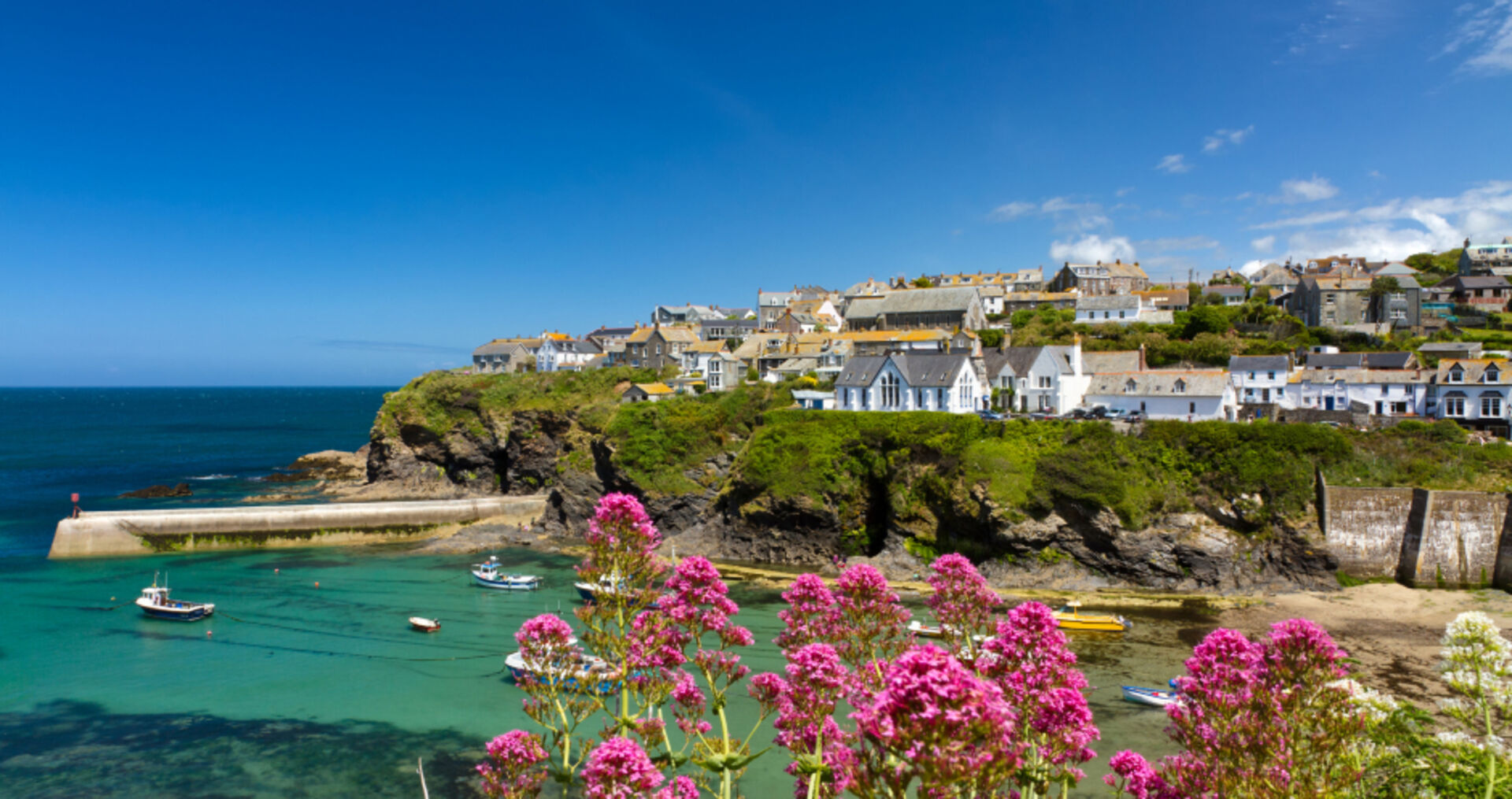 Der Hafen von Port Isaac in Cornwall | Credit: iStock.com/fisfra