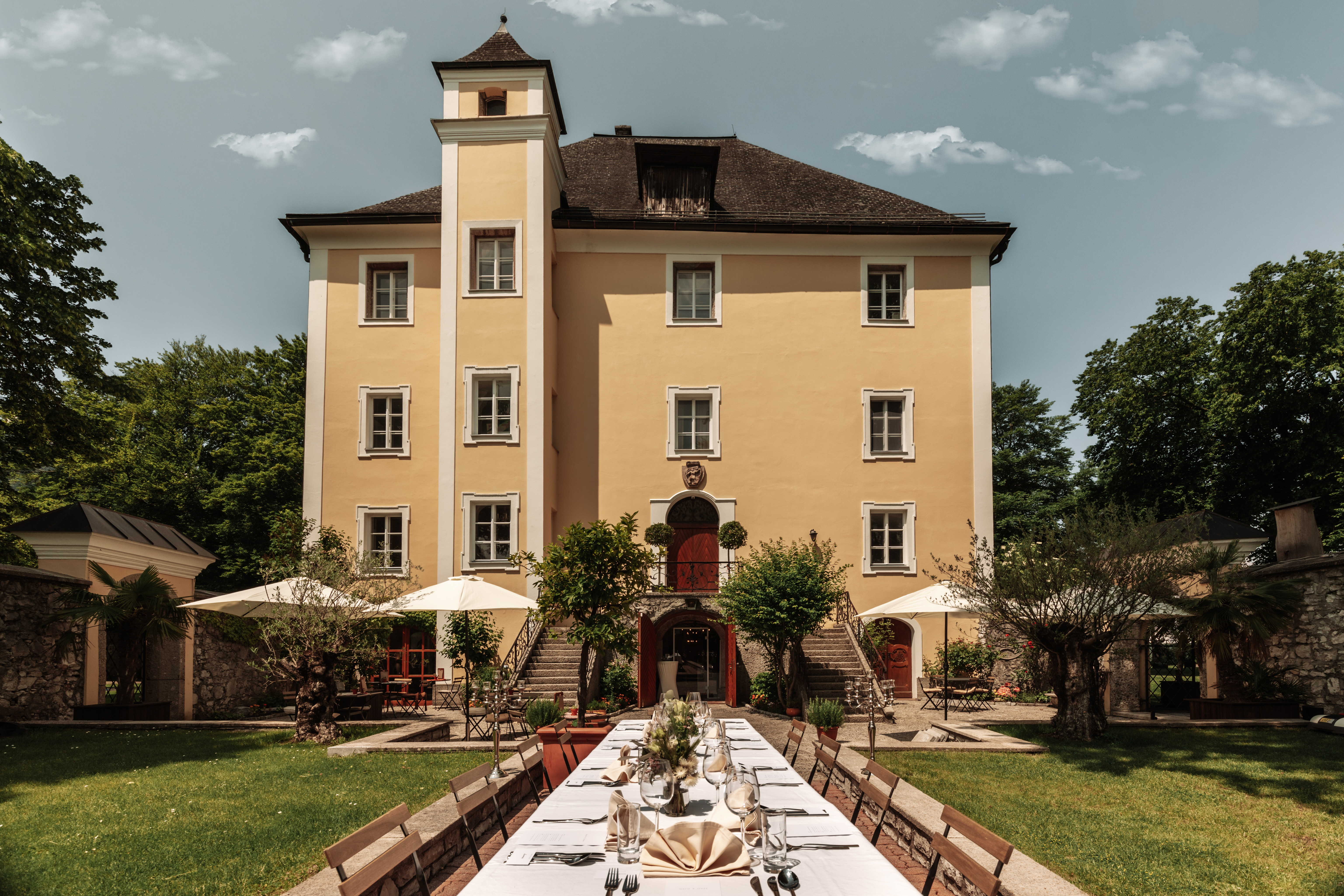 Glory Weddings Schloss Wiespach | Credit: Glory Weddings, Julian Arten