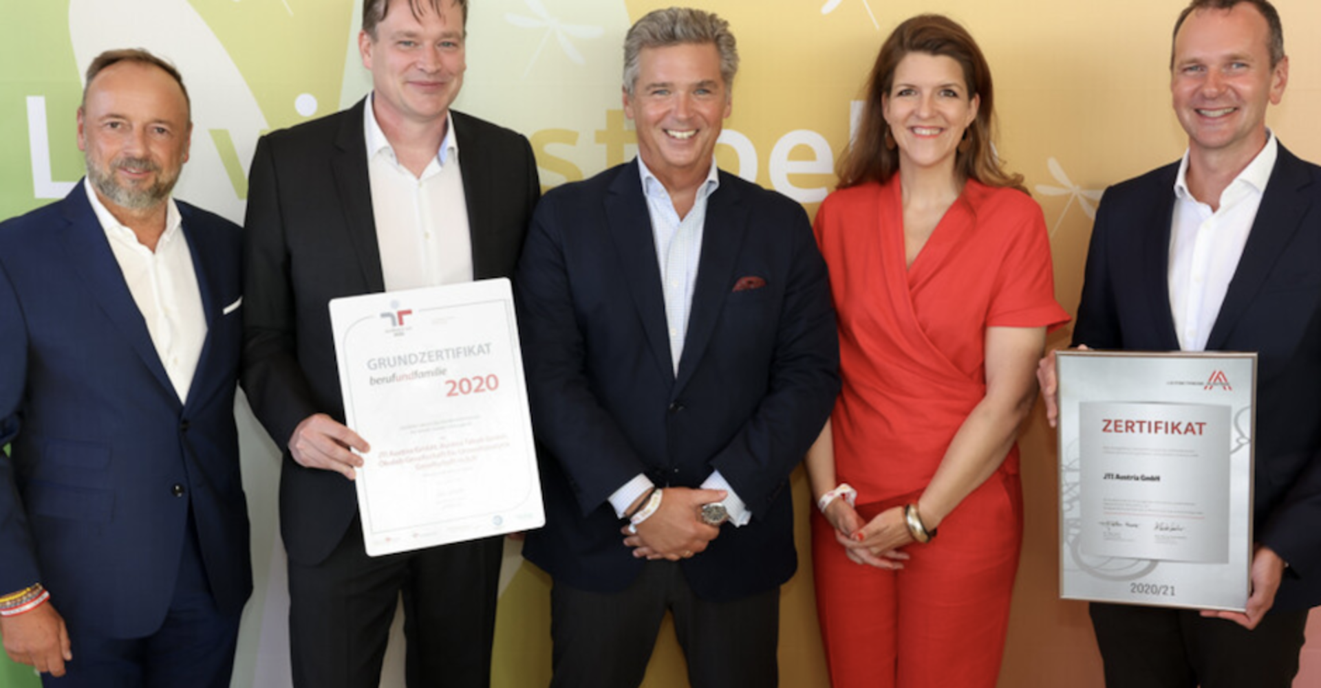 Überreichung von Auszeichnungen für JTI Austria