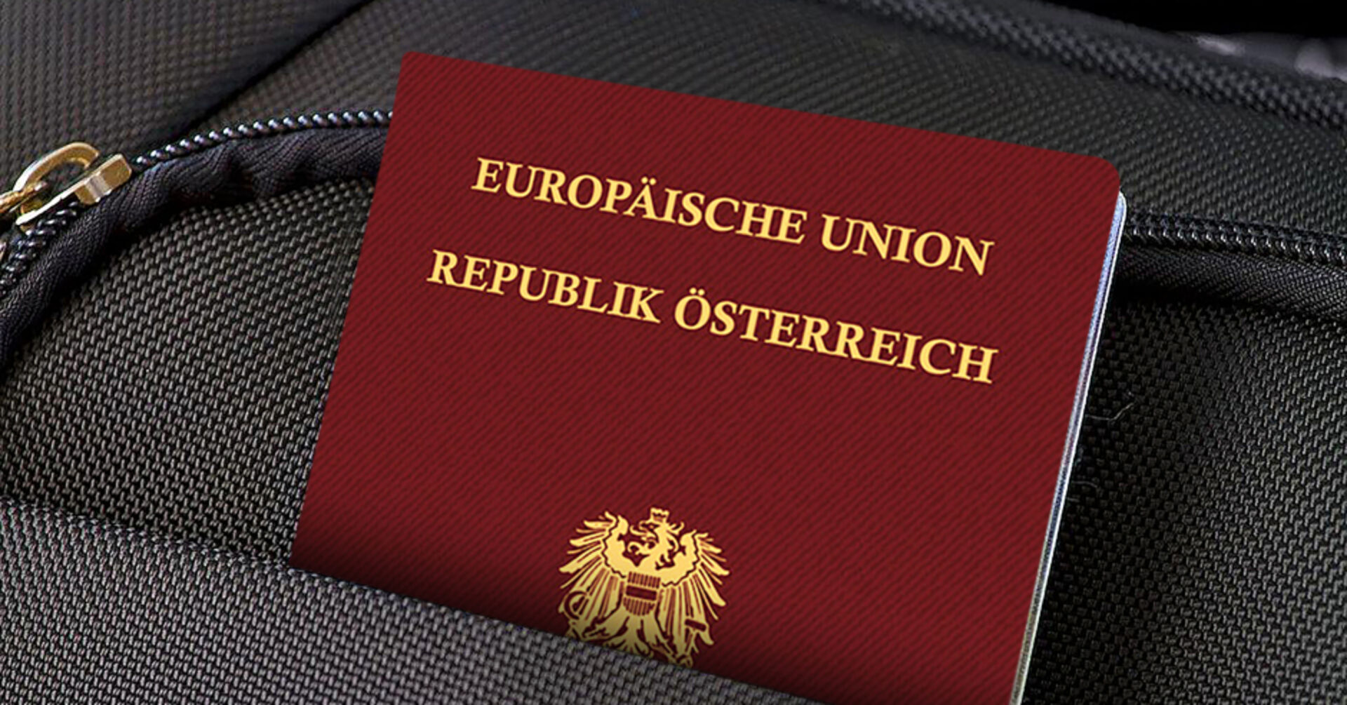 Österreichischer Reisepass | Credit: iStock.com/Aaftab Sheikh