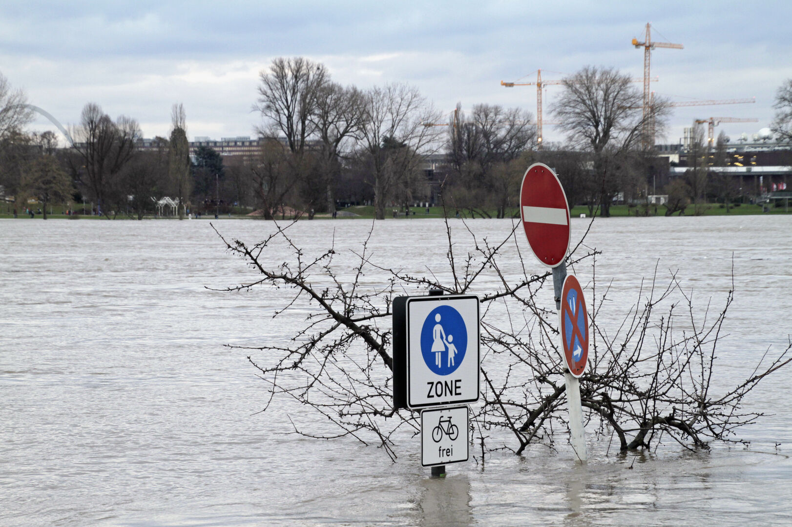 Überflutete Straßen