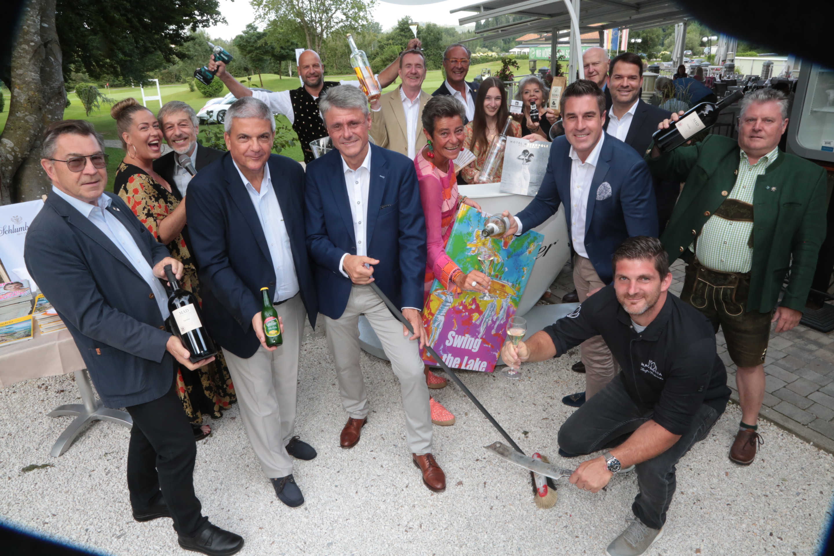 Teilnehmer beim Swing the Lake-Golfturnier | Credit: Dietmar Wajand