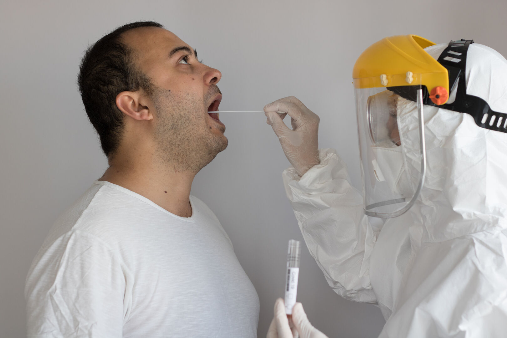 Probenentnahme PCR-Test