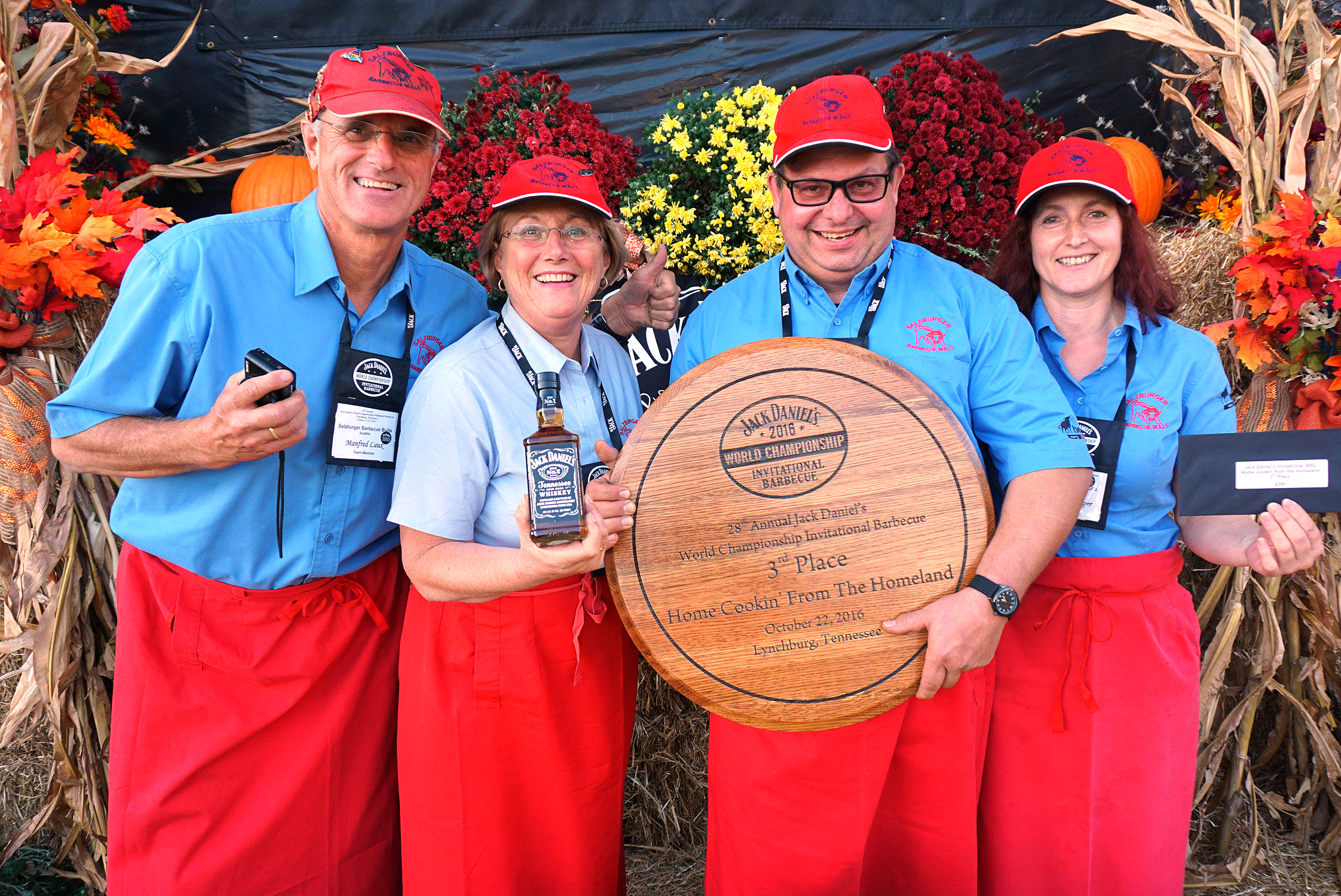 Helmut Karl und seine Equipe | Credit: Lauxfoto