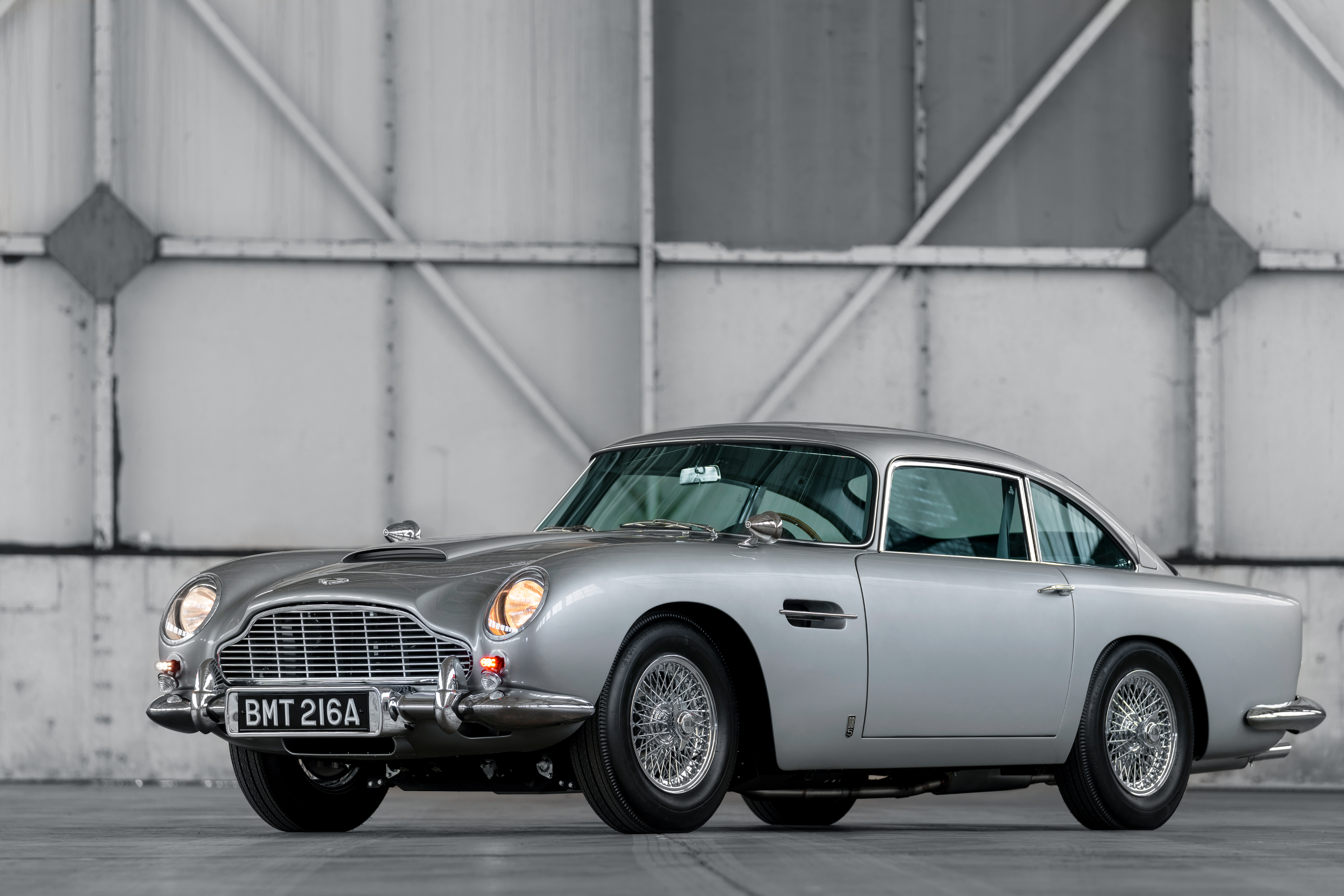 Aston Martin DB5 aus dem Film &quot;Goldfinger&quot;
