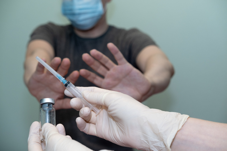 Impfgegner | Credit: istockphoto.com/Anna Rozhkova