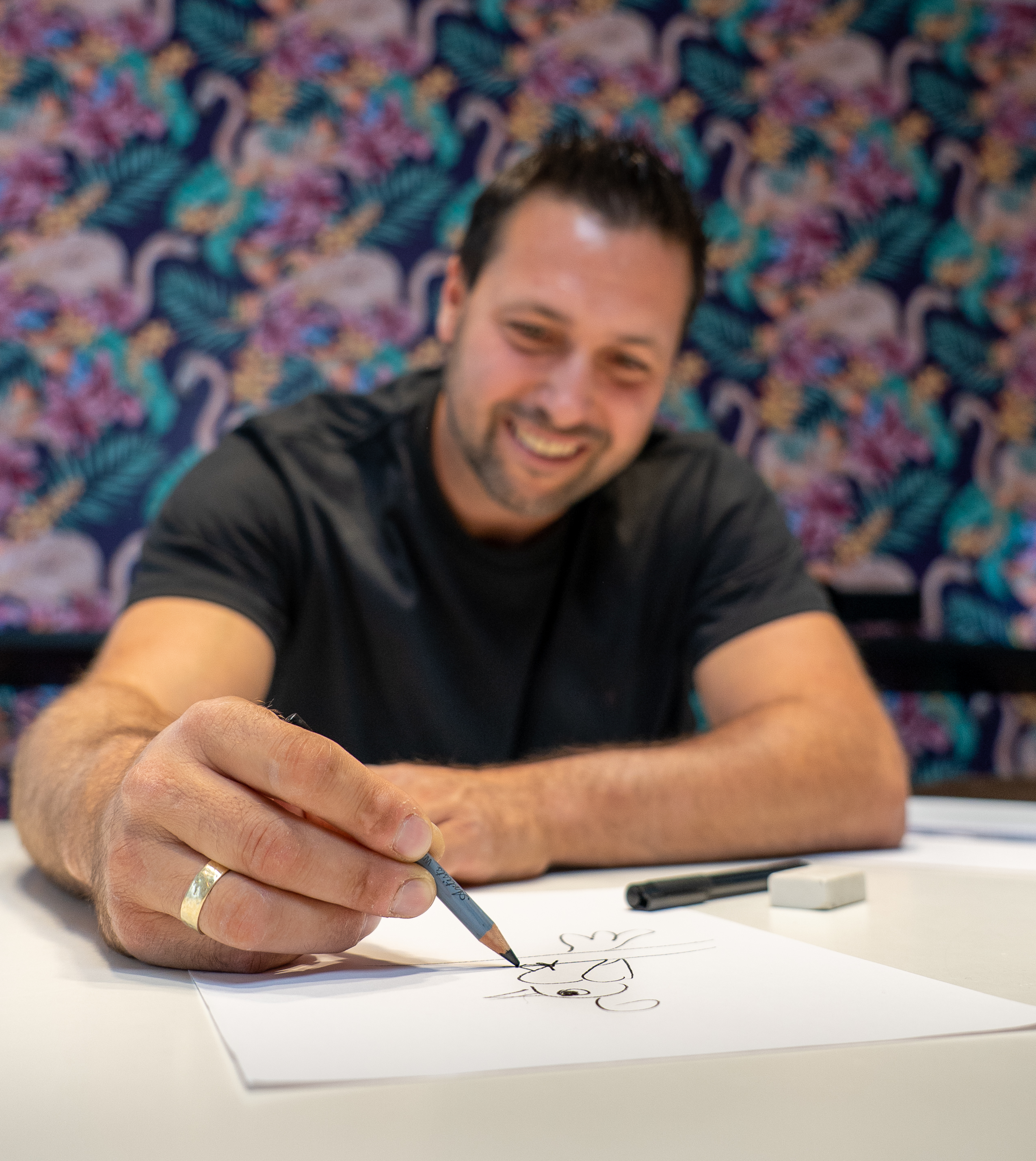 Condsty beim Zeichnen