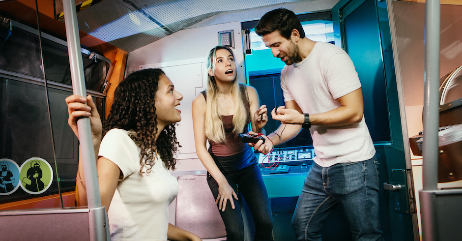 Drei Spieler im Escape Room | Credits: Aris Venetikidis