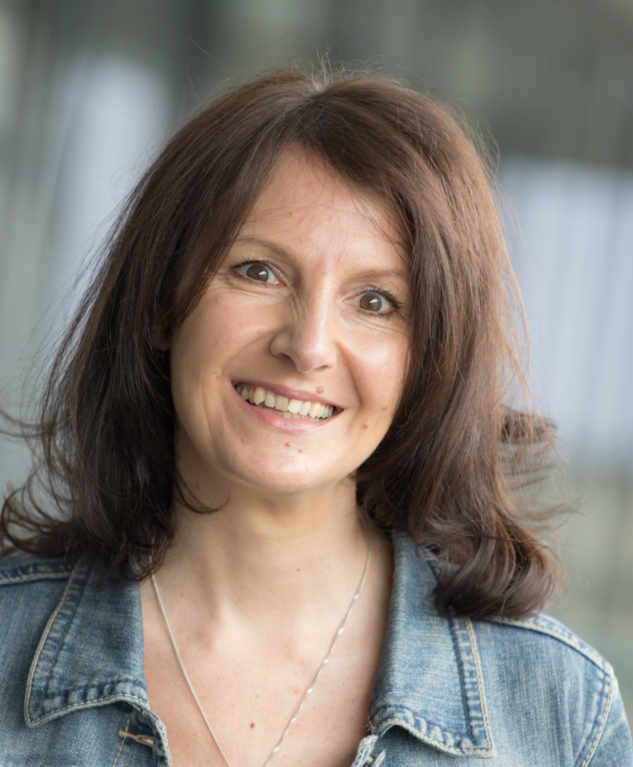 Angelika Kail | Credit: www.hannelore-kirchner.com