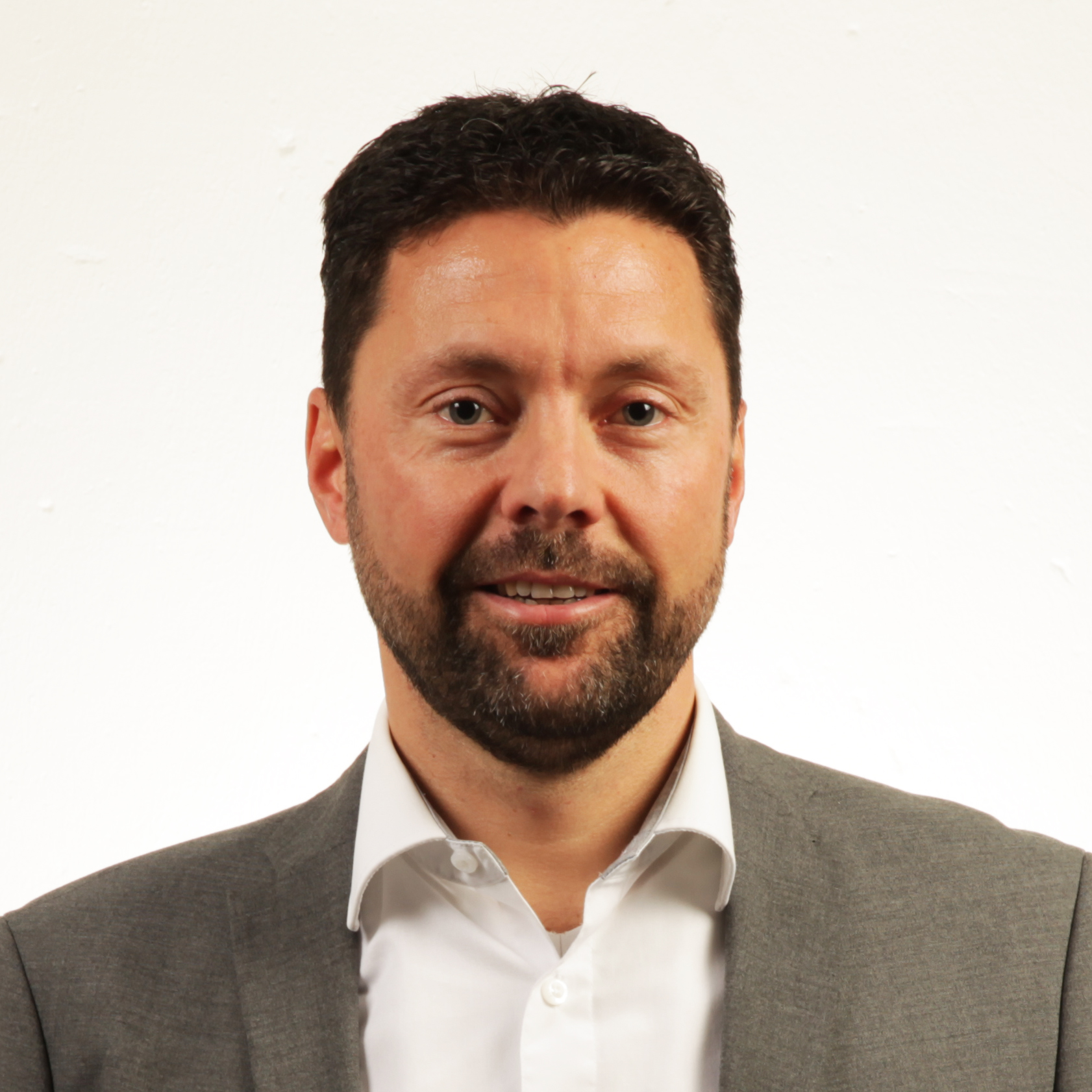 Porträt des Leiters der Netzführung der Kärnten Netz GmbH Robert Schmaranz