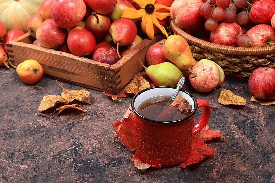 Glühwein aus Äpfel und Birnen | Credit: iStock.com/undefined undefined