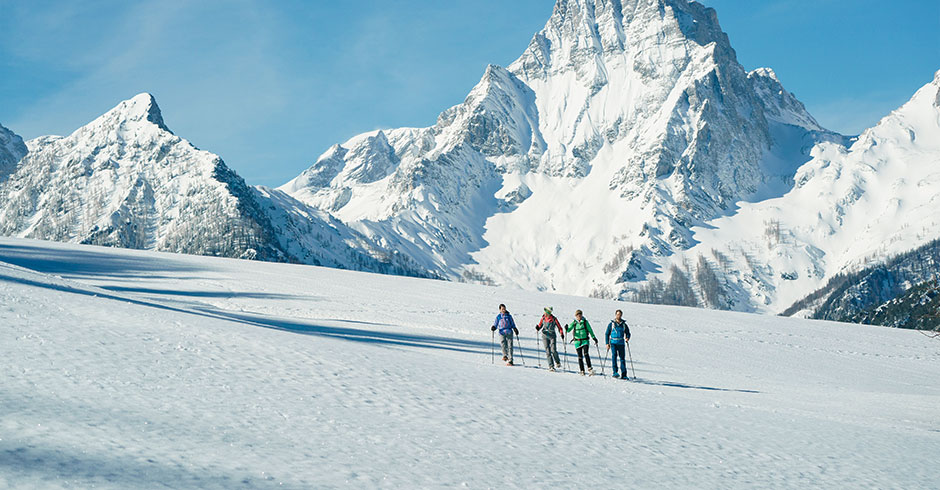 Schneeschuhwanderer unterwegs in Oberösterreich | Credit: Oberösterreich Tourismus GmbH/Robert Maybach