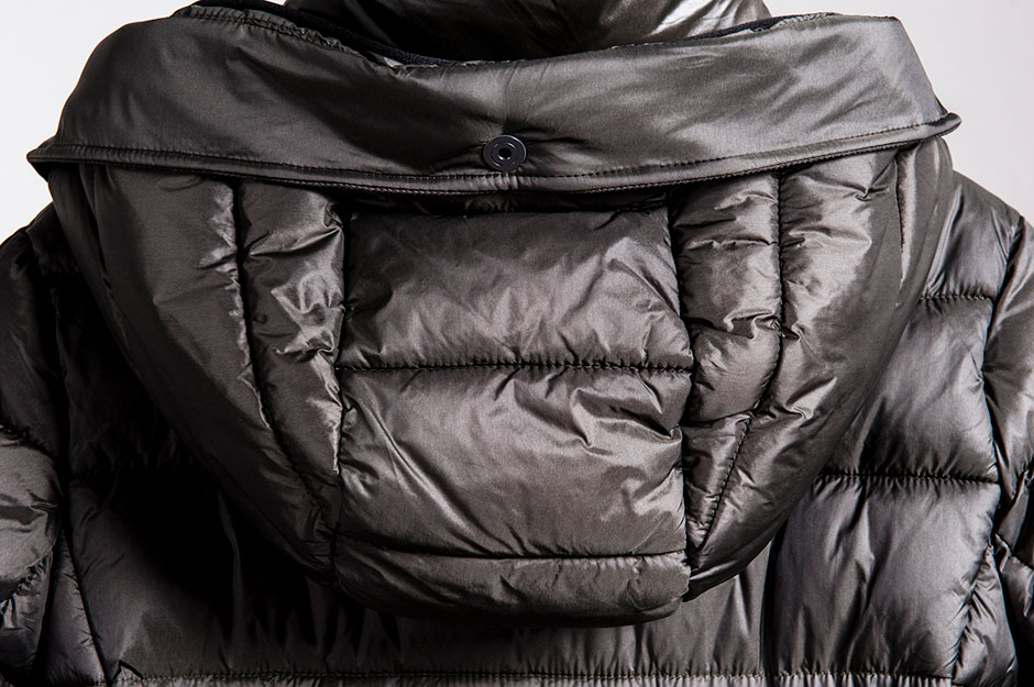 Puffer Jacket in Lederoptik | Credit: iStock.com/Jenson