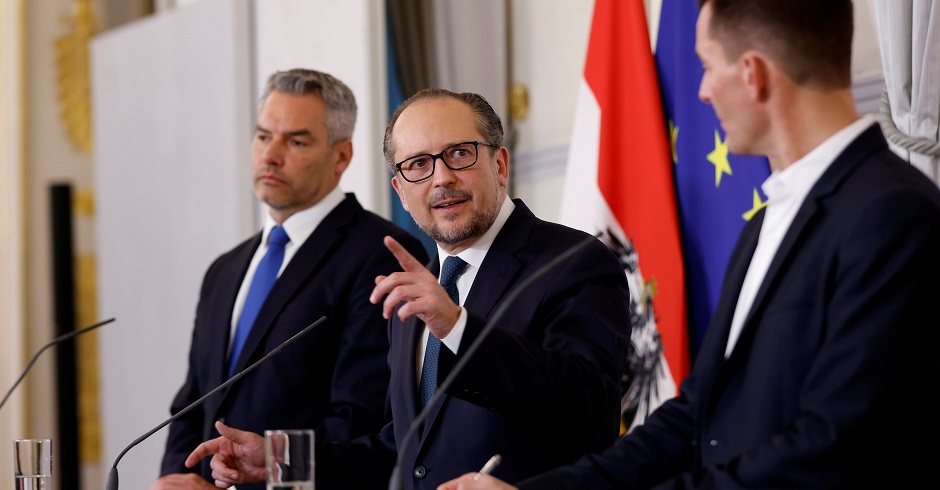 Karl Nehammer, Alexander Schallenberg und Wolfgang Mückstein.