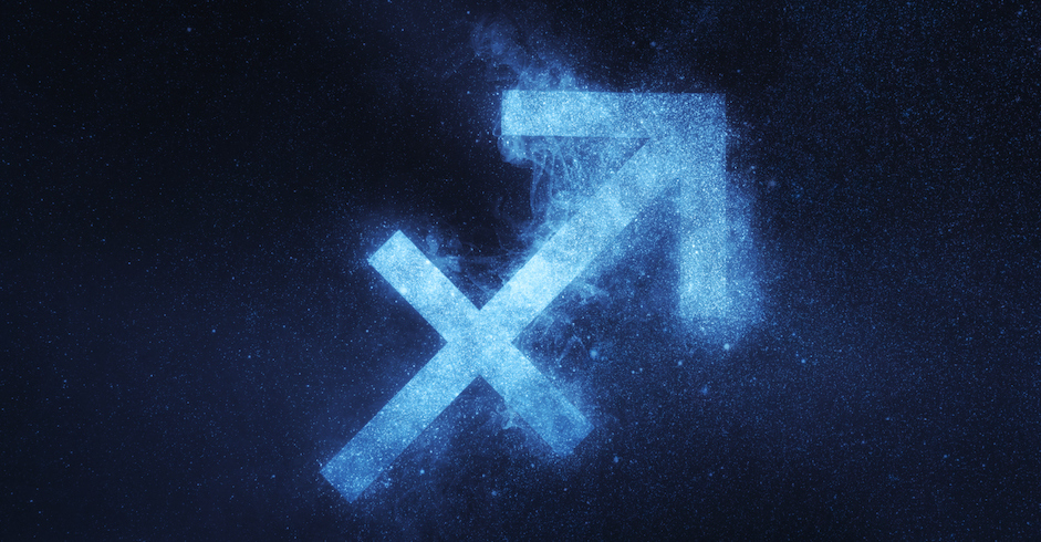 Symbol Sternzeichen Schütze vor Sternenhimmel