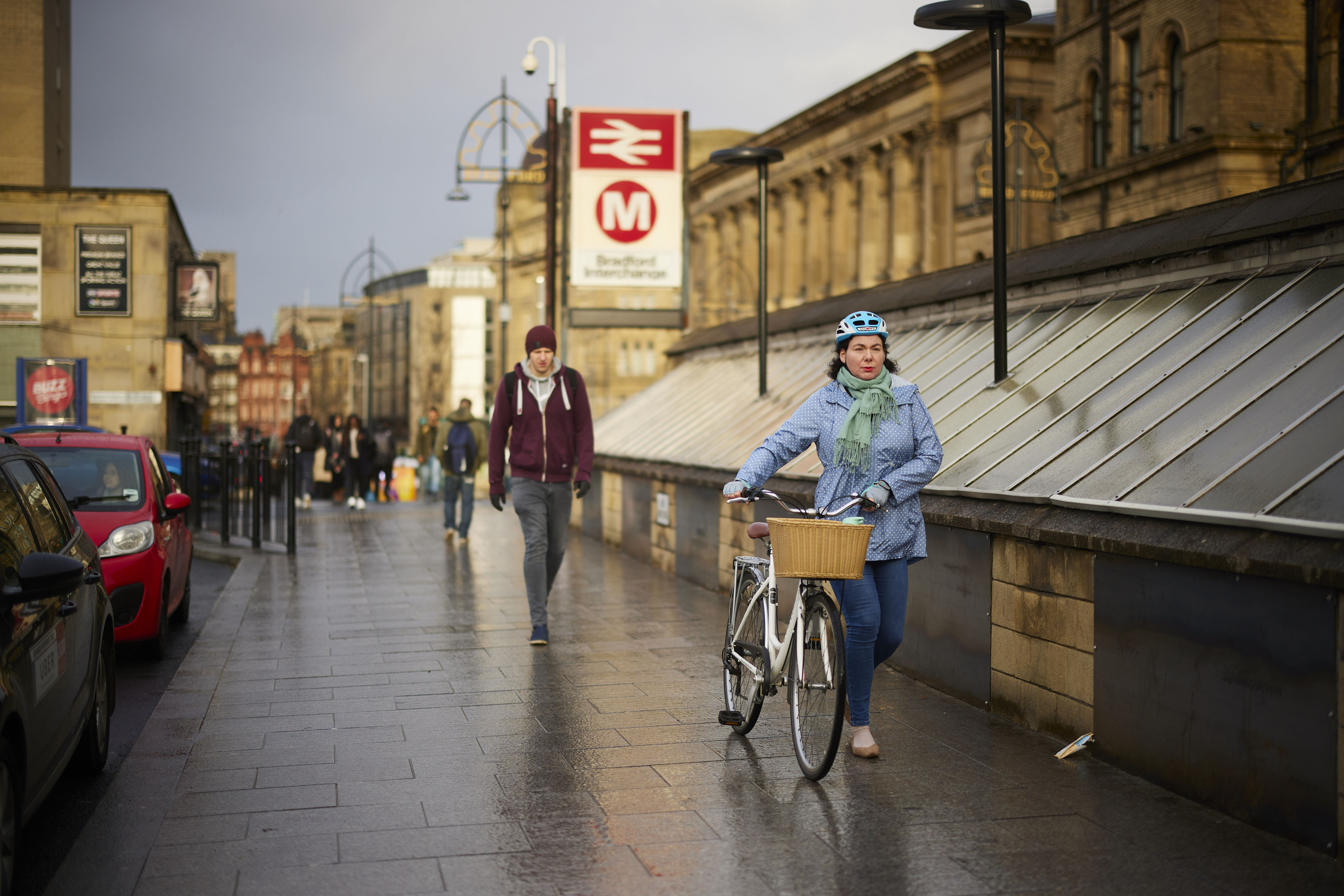 Straßenszene in Bradford | Credit: Christopher Thomond / Eyevine / picturedesk.com