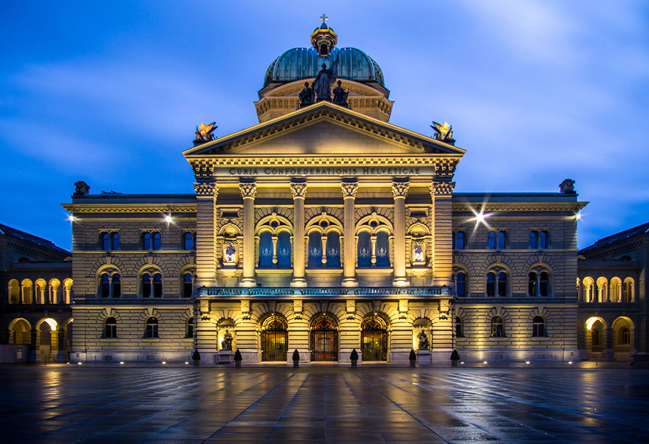 Parlament in Bern | Credit: iStock.com/CAHKT