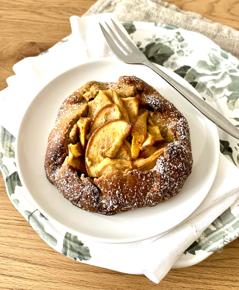 Vegane Gewürz-Birnen Crostata | Credit: Bettina Fleiss