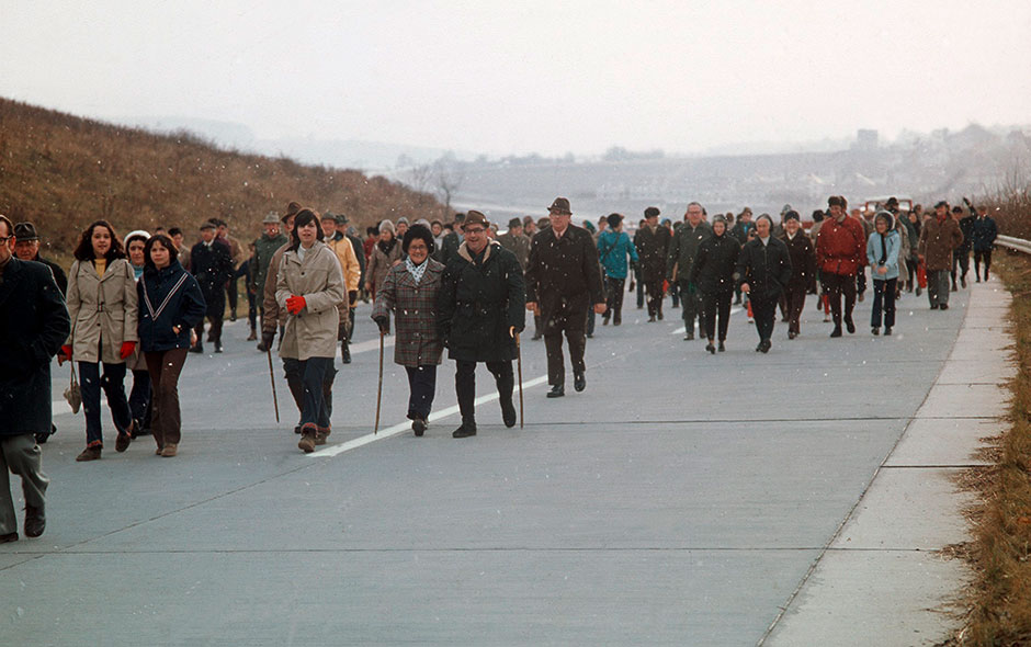 Autofreier Sonntag während der Ölkrise im Jahr 1973 | Credit: Moesch / dpa / picturedesk.com